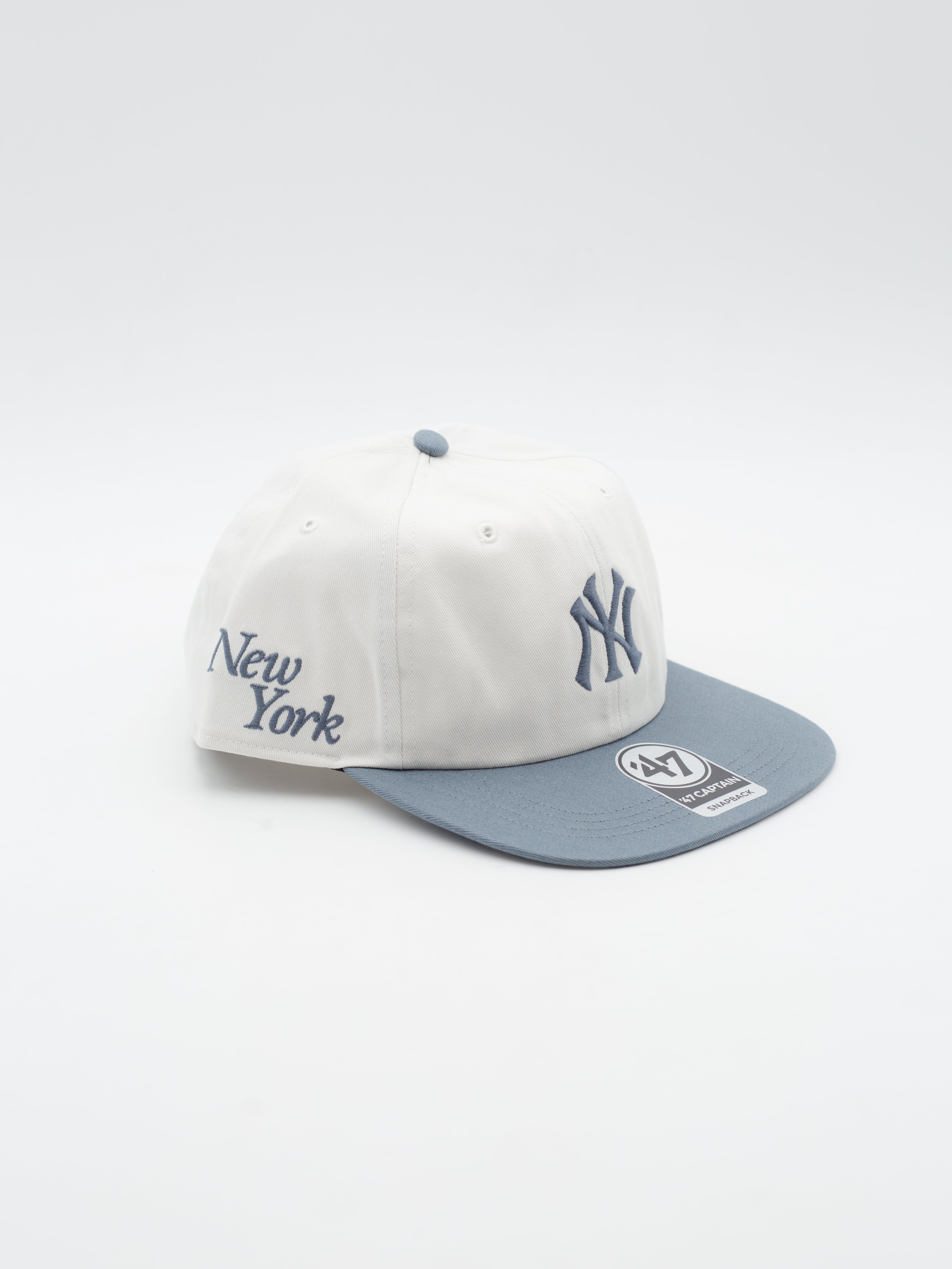 CAPTAIN Foundation New York Yankees Sandstone
