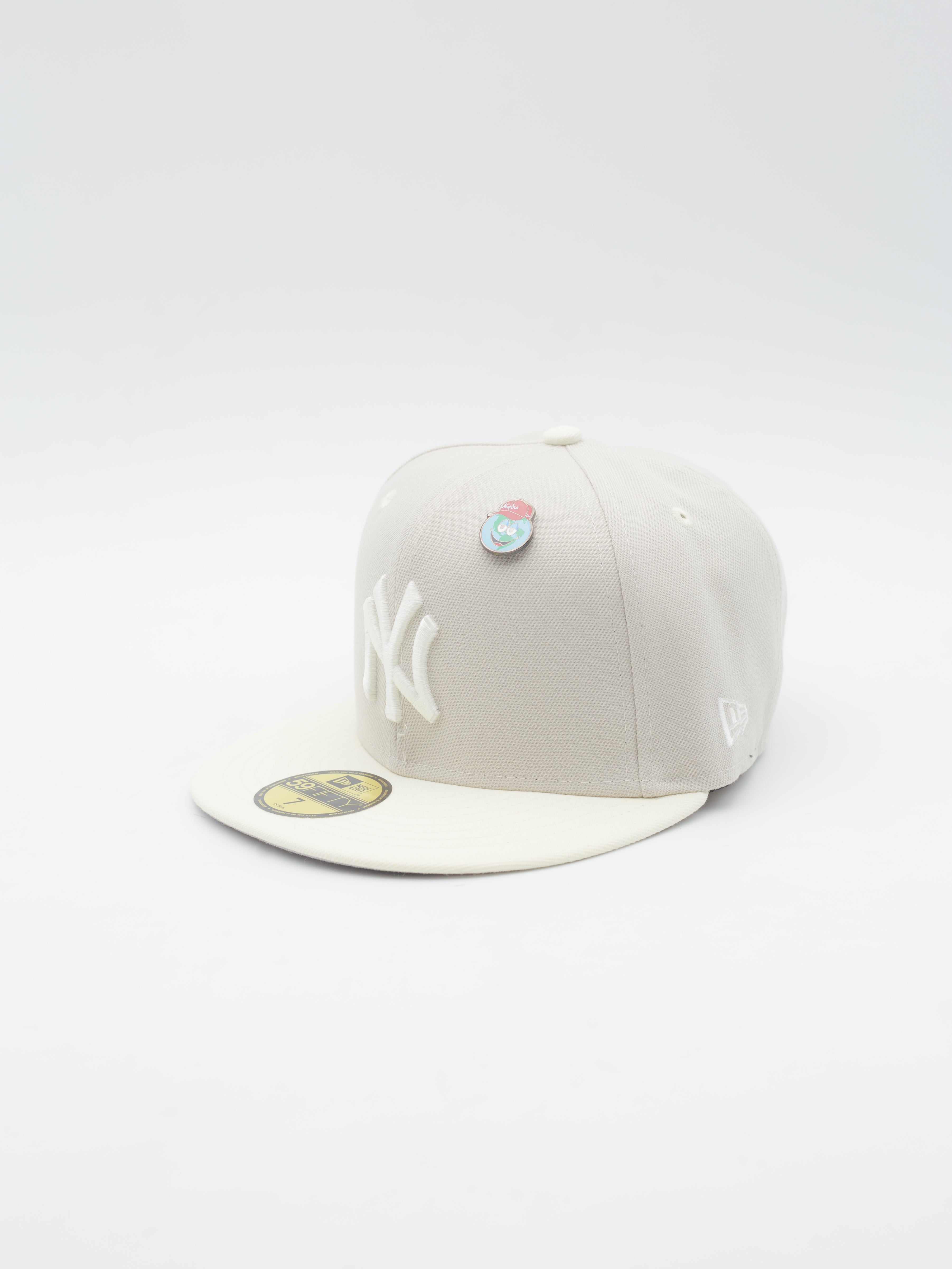 59FIFTY MLB World Series Pin New York Yankees Stone