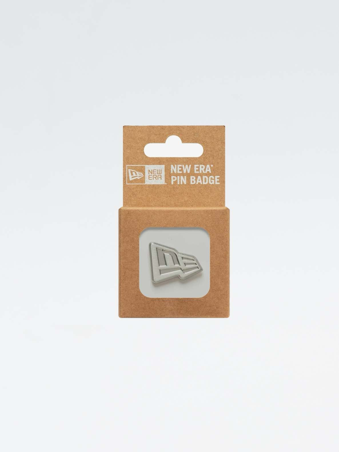 Pin New Era Flag Silver