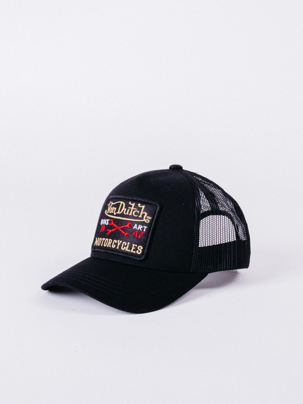gorra trucker von dutch negra hat