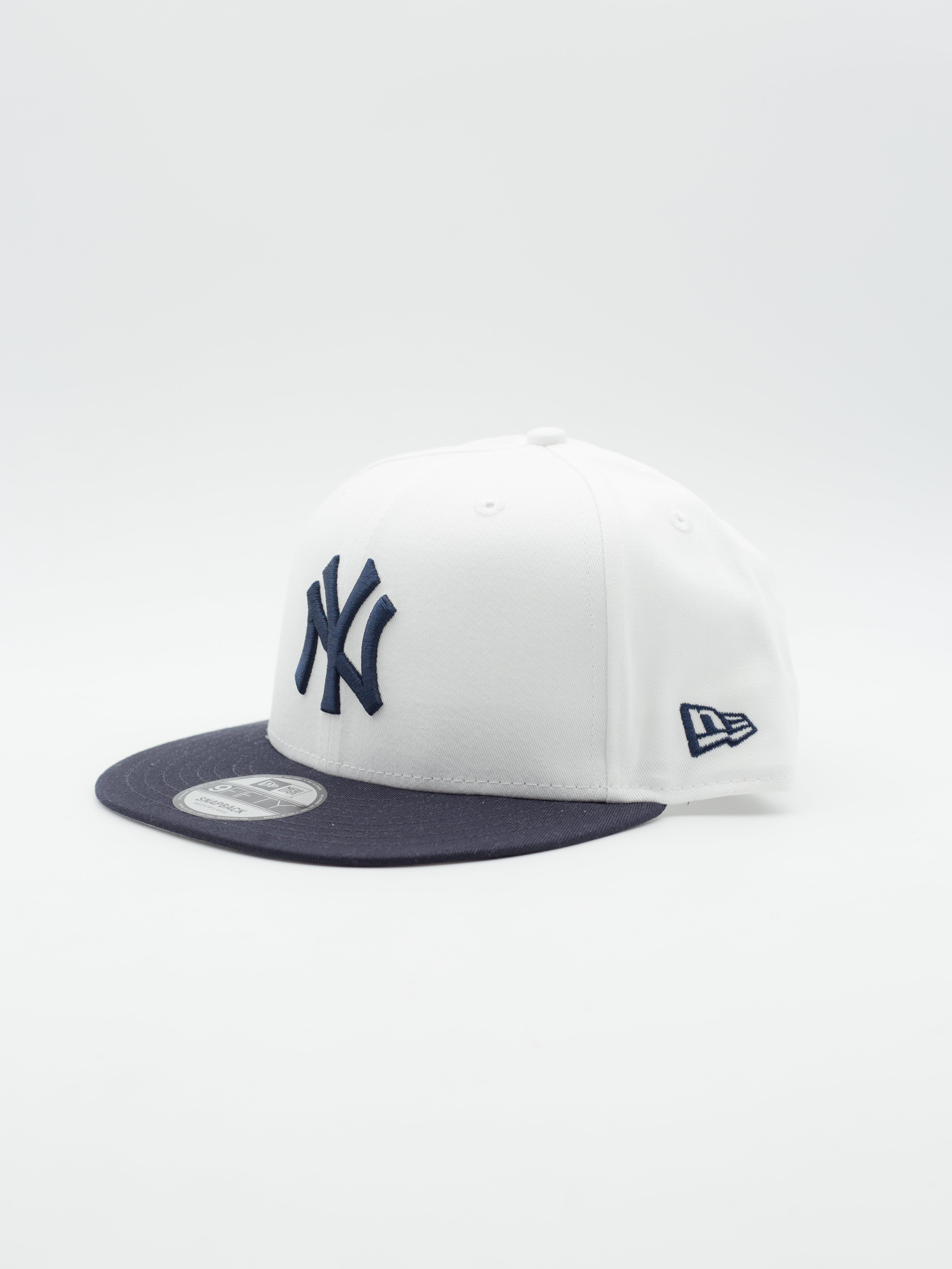 9FIFTY New York Yankees White Crown Snapback