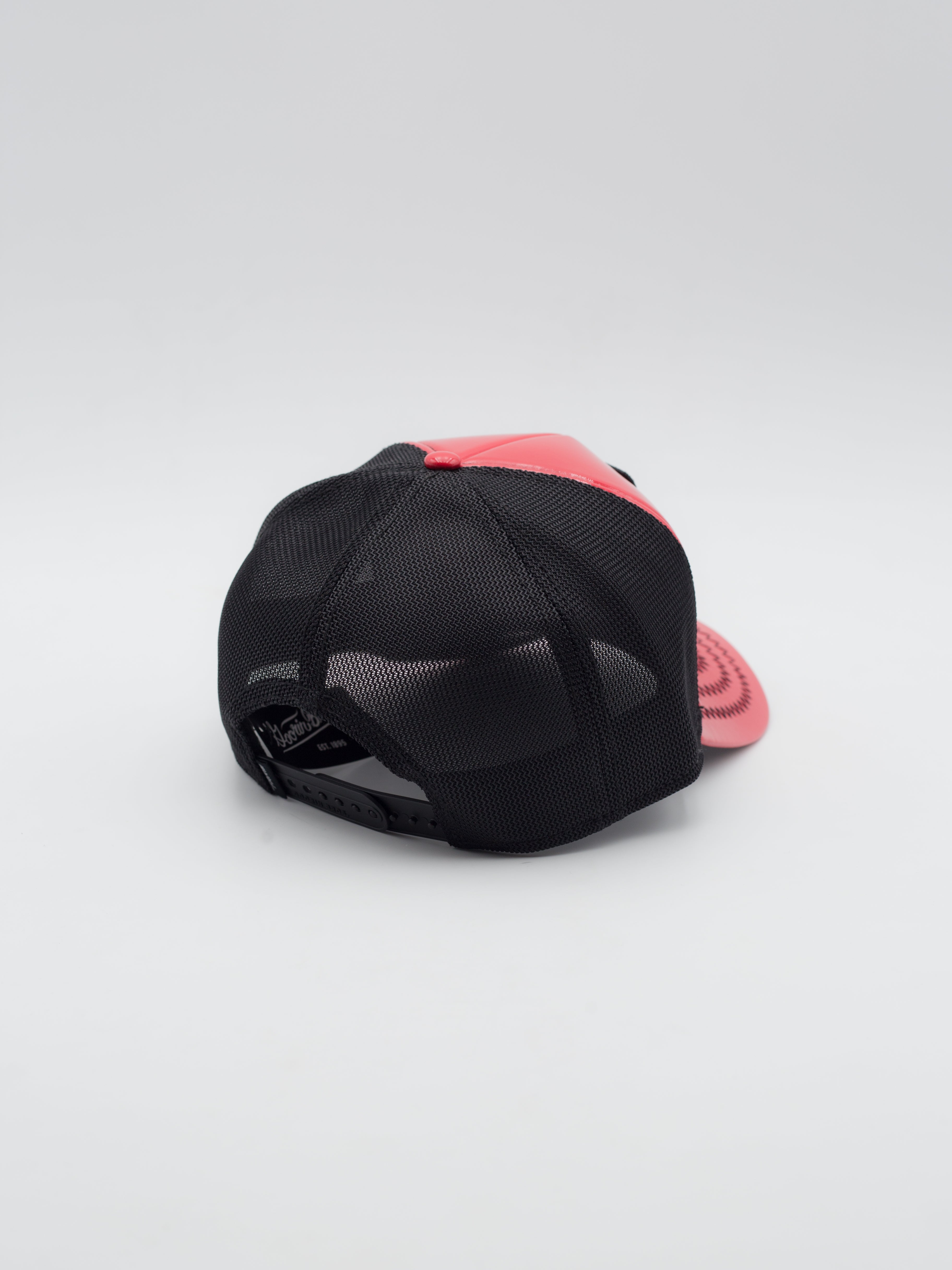 Pamplona Trucker Vinyl Red 