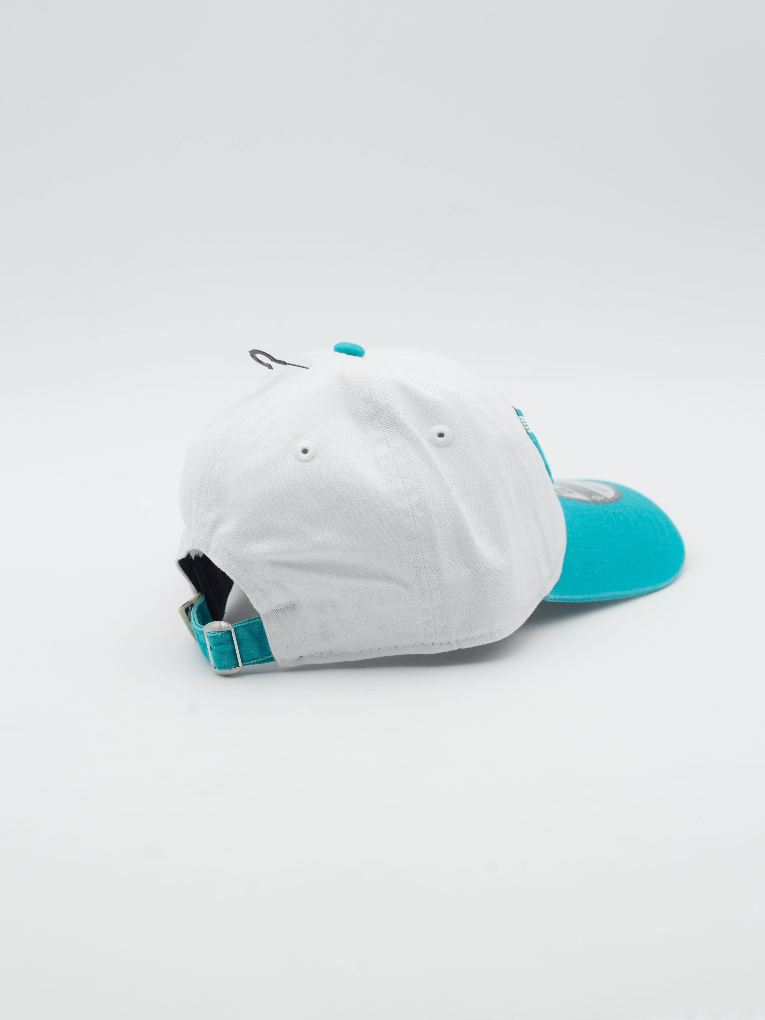 9TWENTY Classic Vancouver Grizzlies