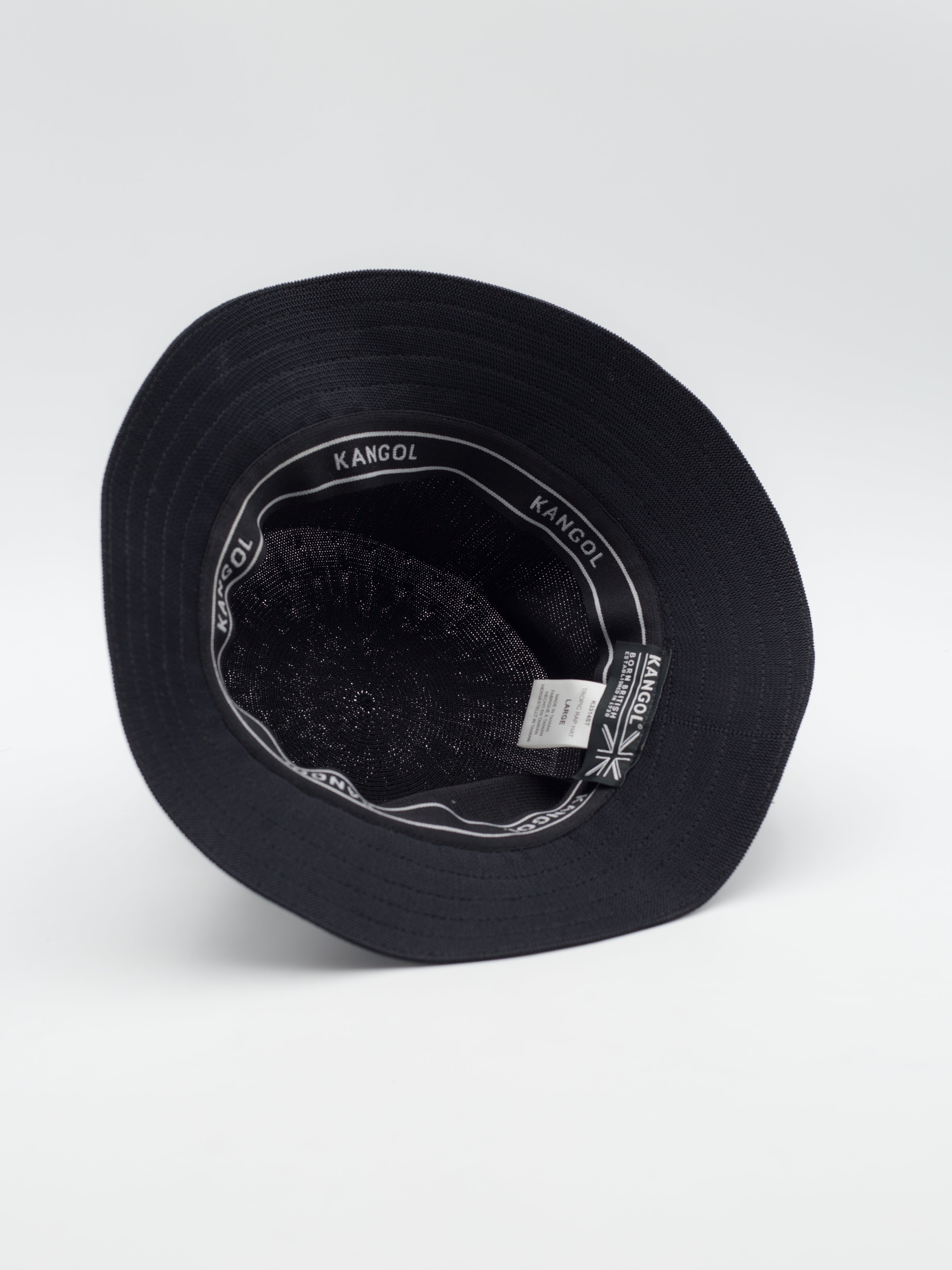 Tropic Rap Cap Black