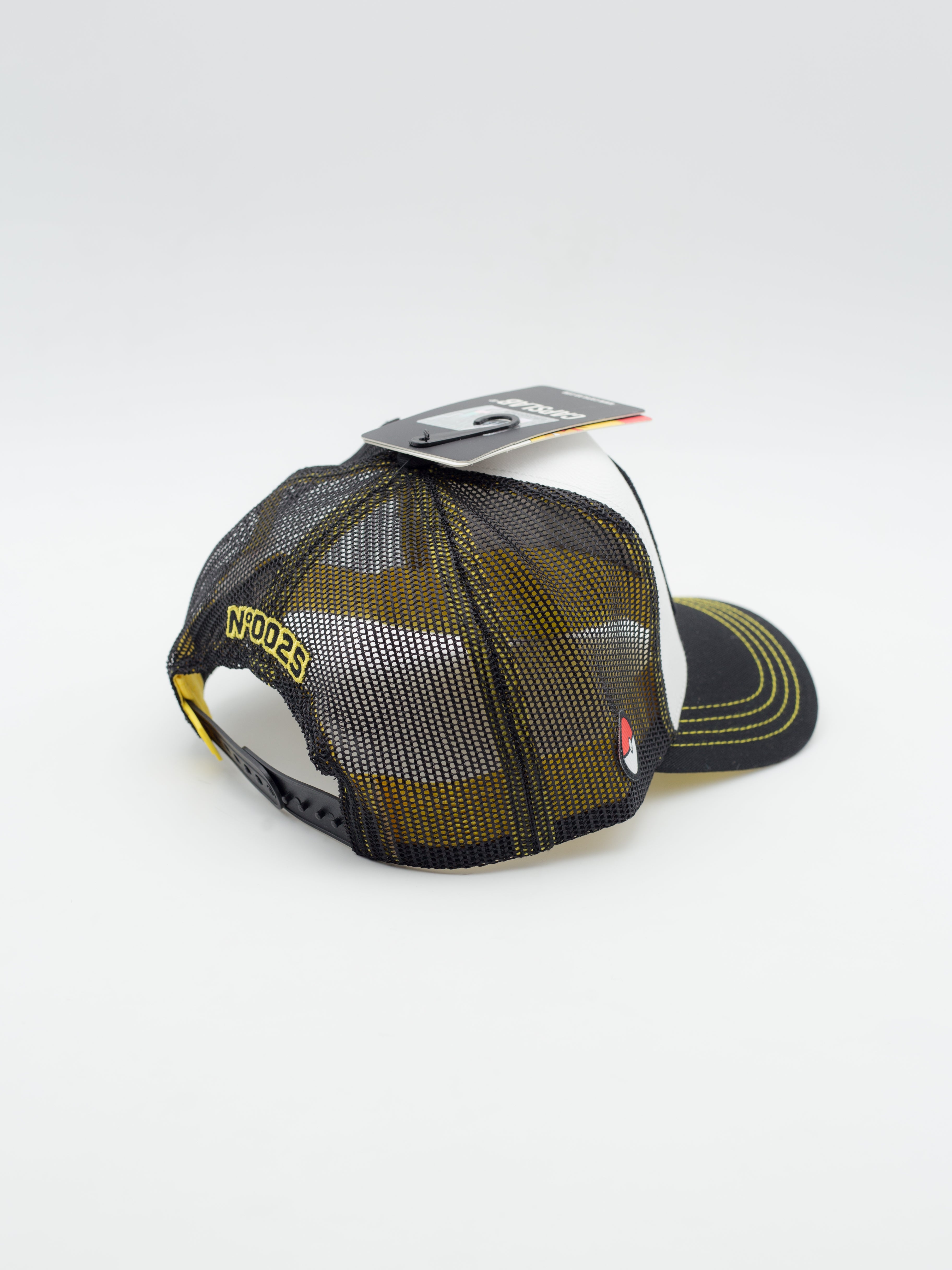 Pikachu Trucker ELE Black/White (Copia)