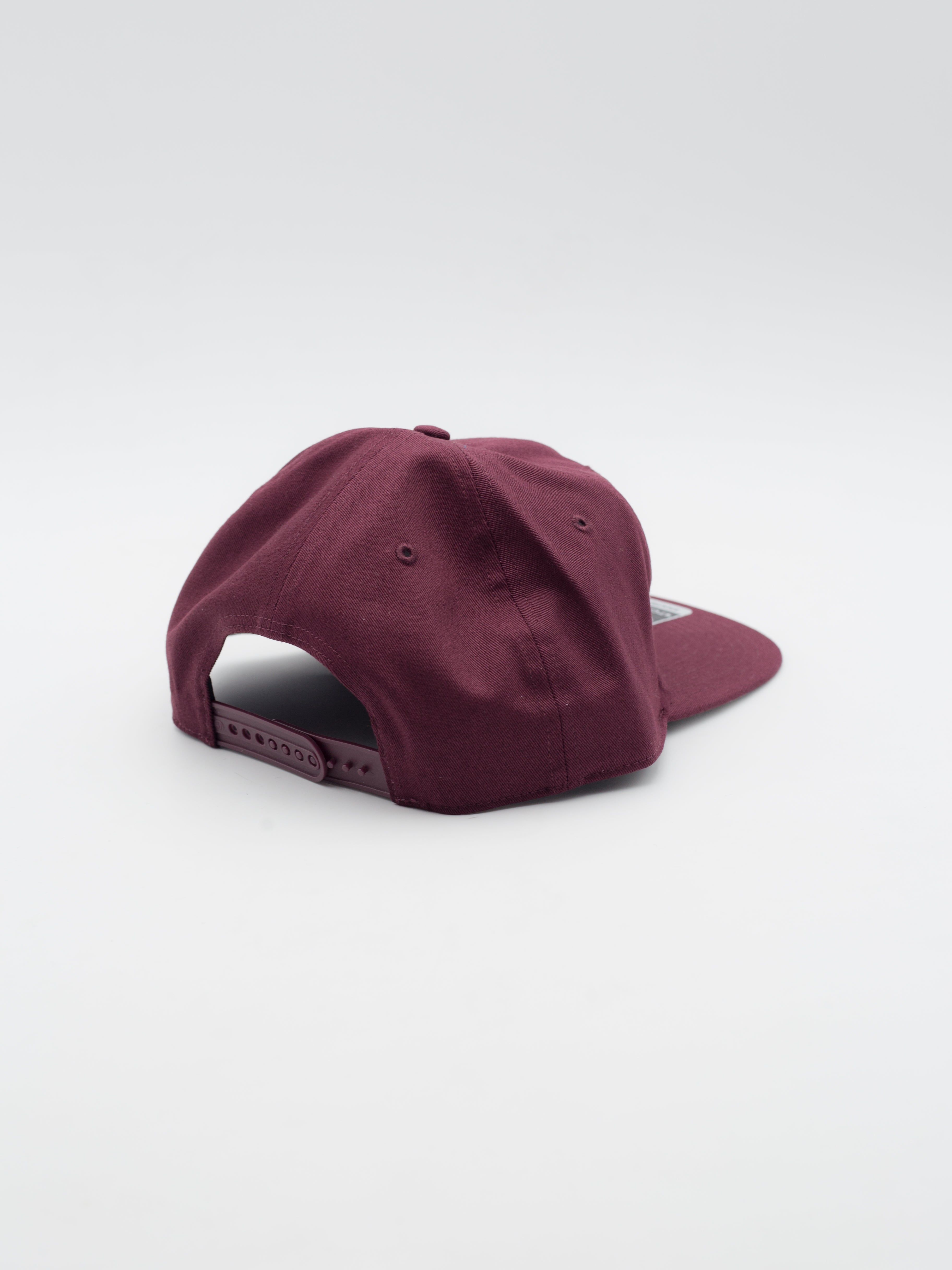CAPTAIN Relaxed Fit New York Yankees Maroon