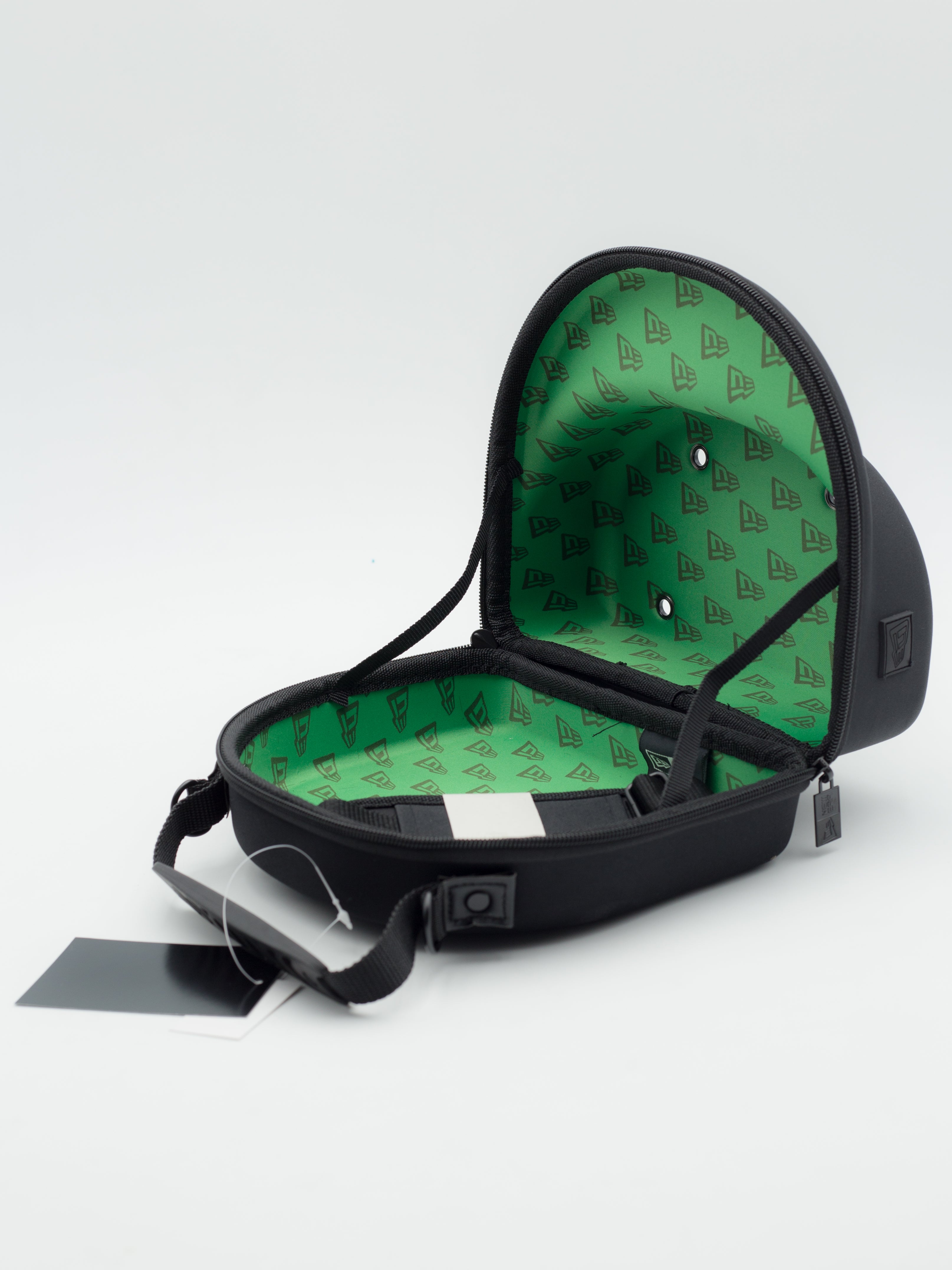 Cap Carrier 2-pack 59FIFTY Sticker