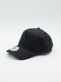9FORTY E-frame League Essential New York Yankees Black/Black