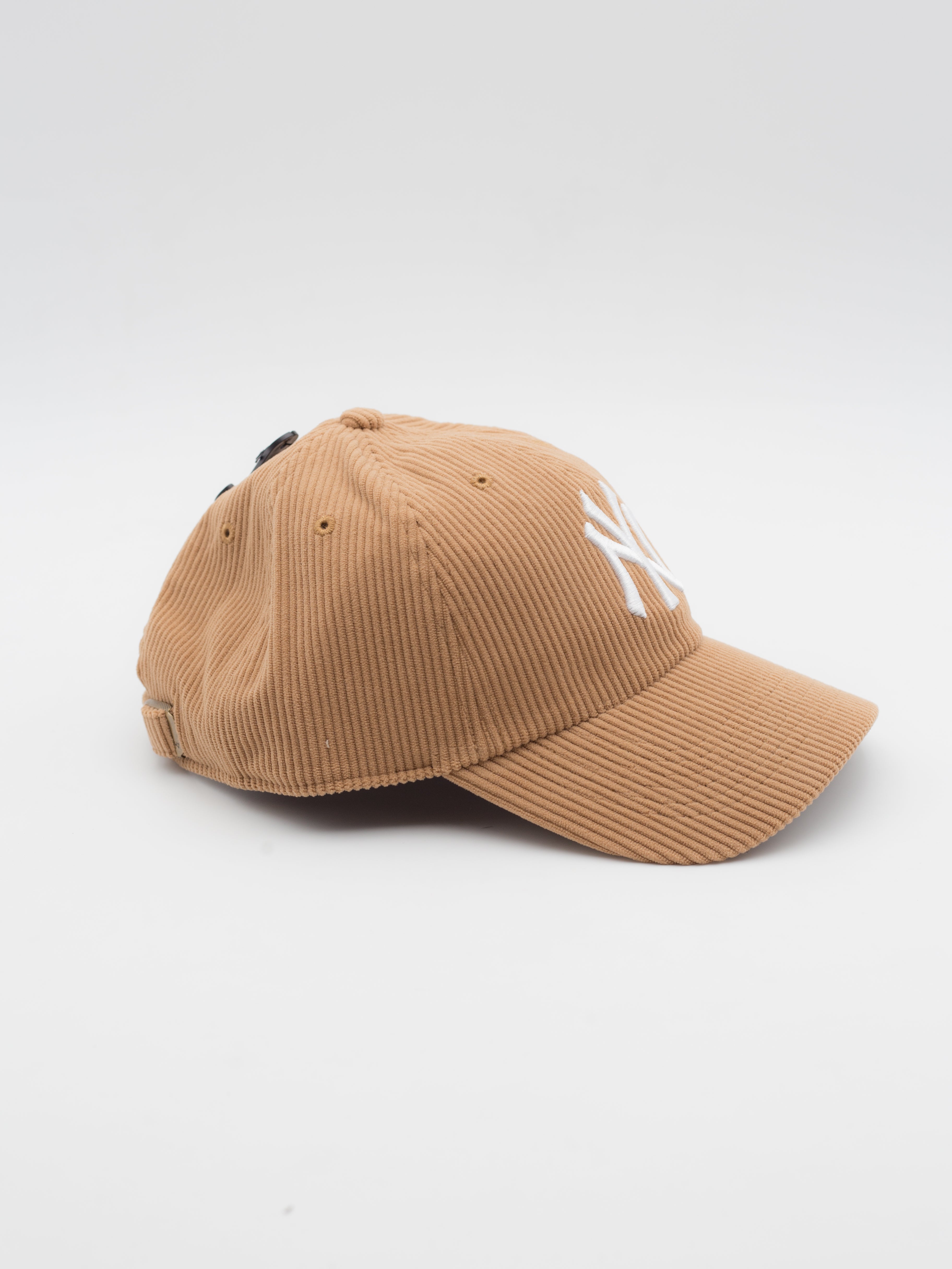 CLEAN UP Thick Corduroy New York Yankees Brown