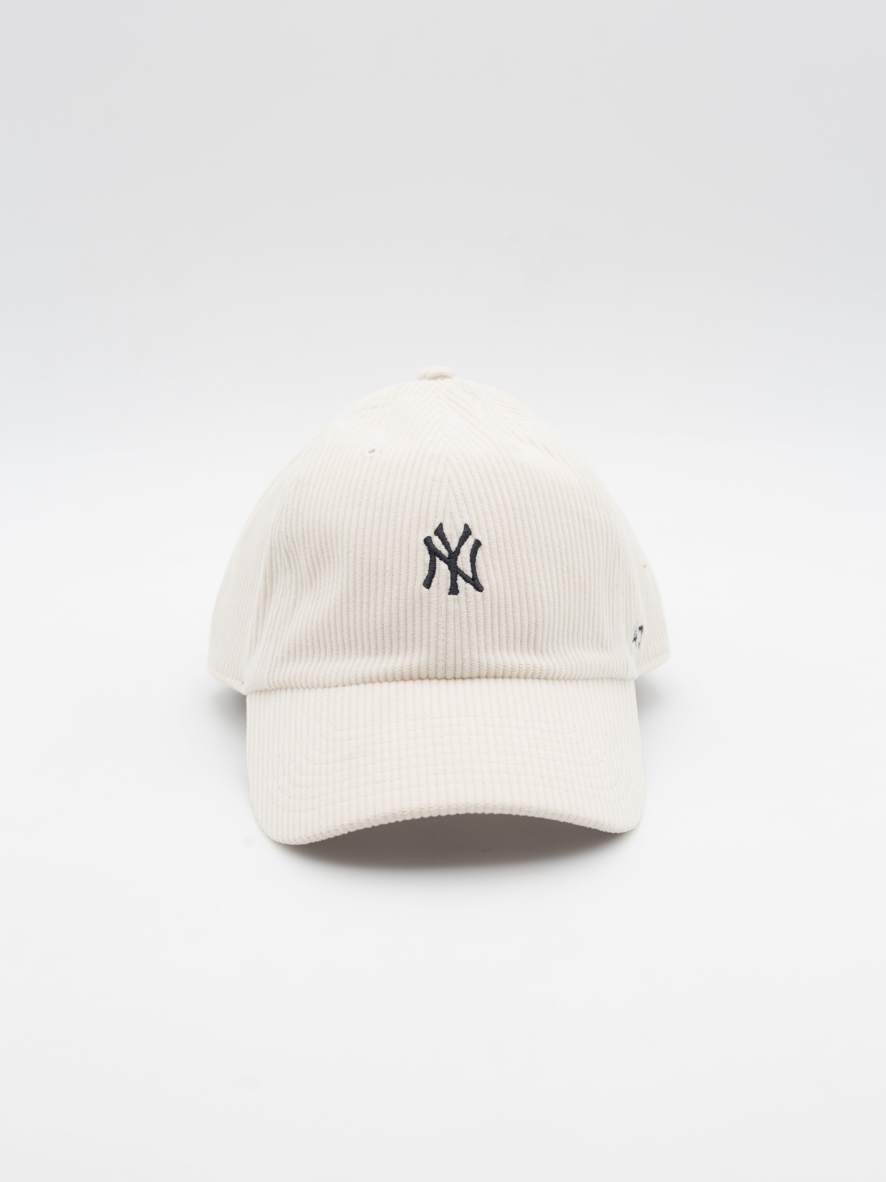 CLEAN UP Minilogo Thick Corduroy New York Yankees Natural