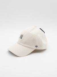 CLEAN UP Minilogo Thick Corduroy New York Yankees Natural