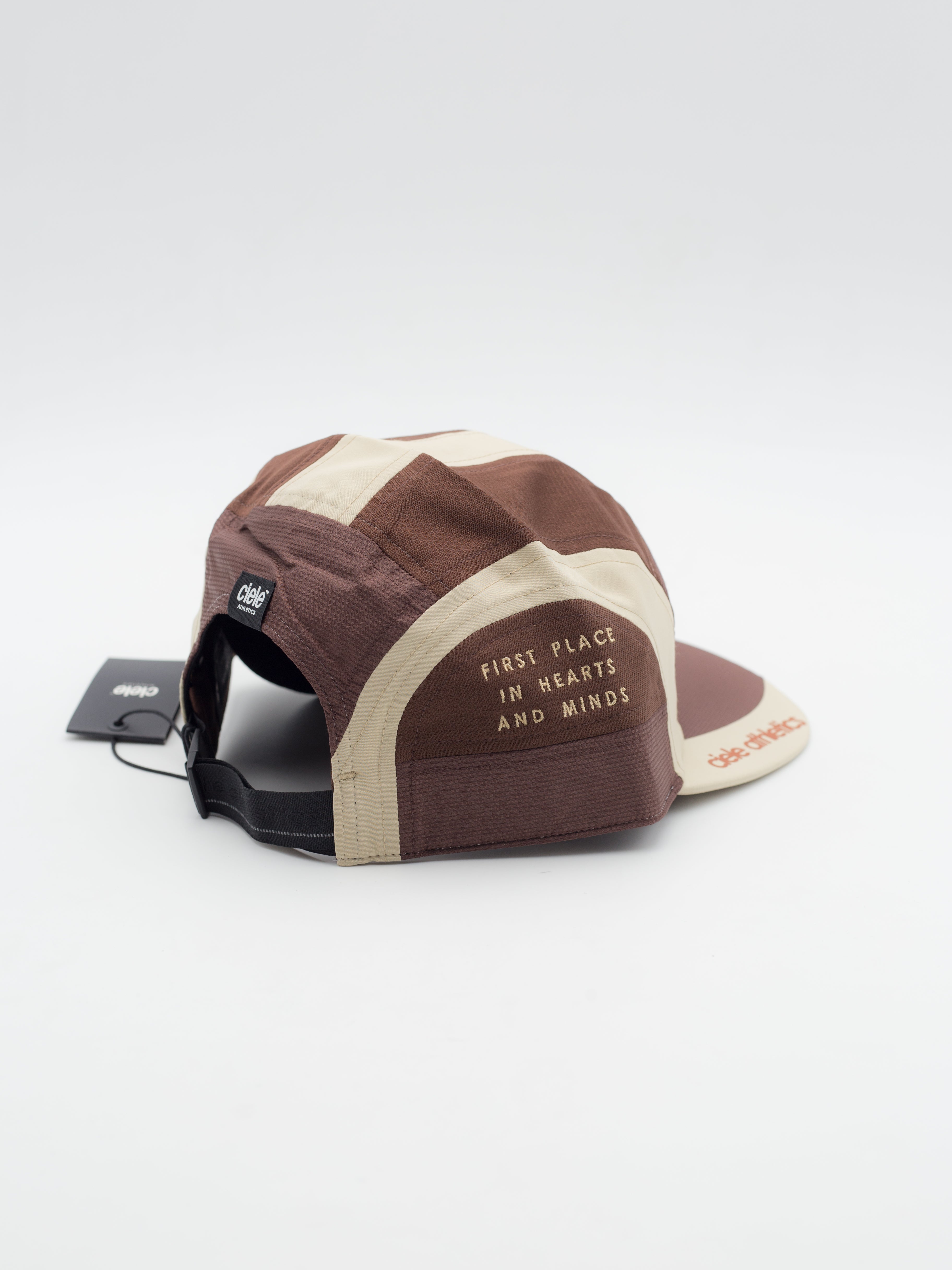 GOCap MRPH EQ Race Day Oak