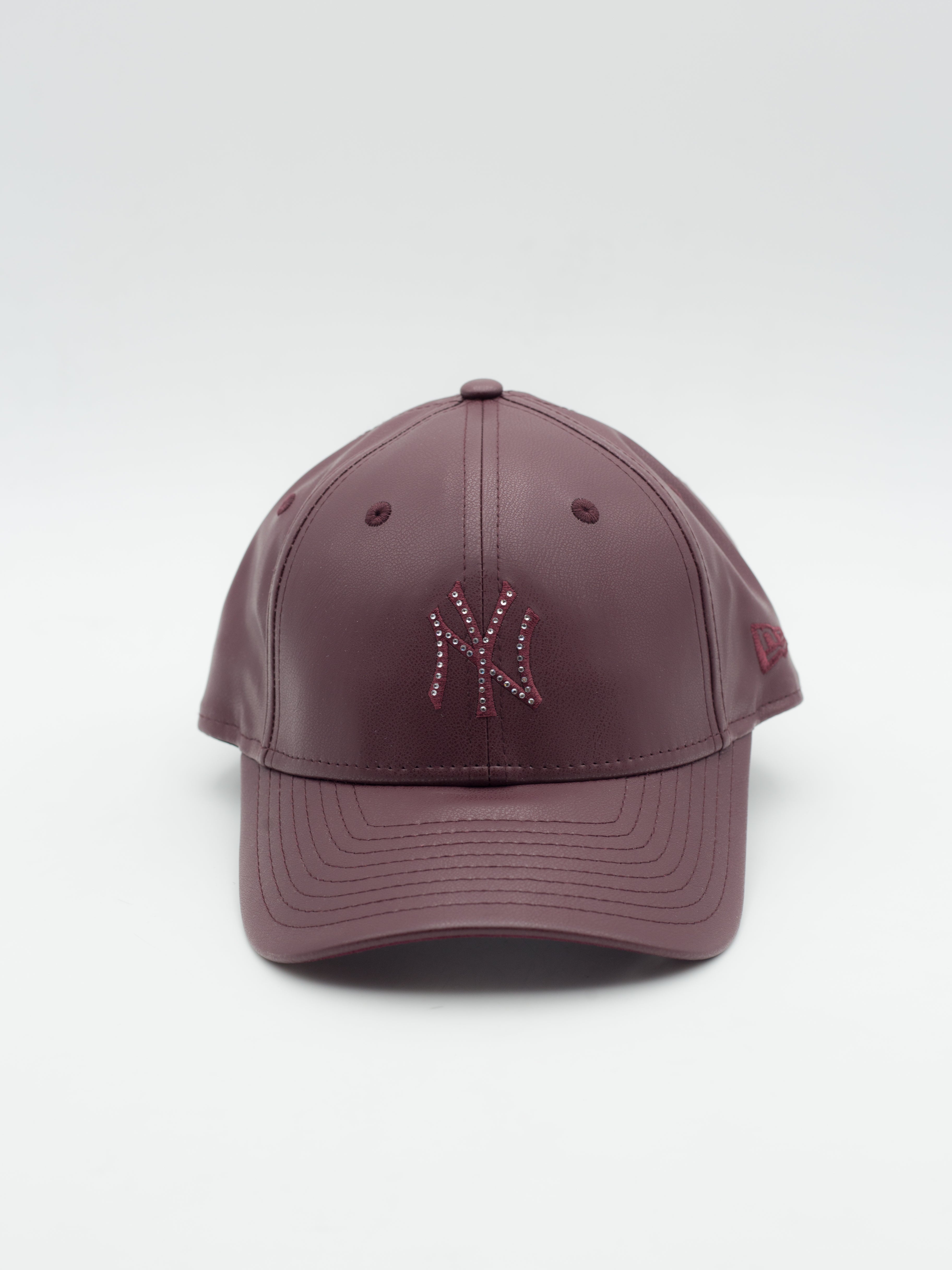 9FORTY Womens M-Crown Faux Leather New York Yankees Burgundy