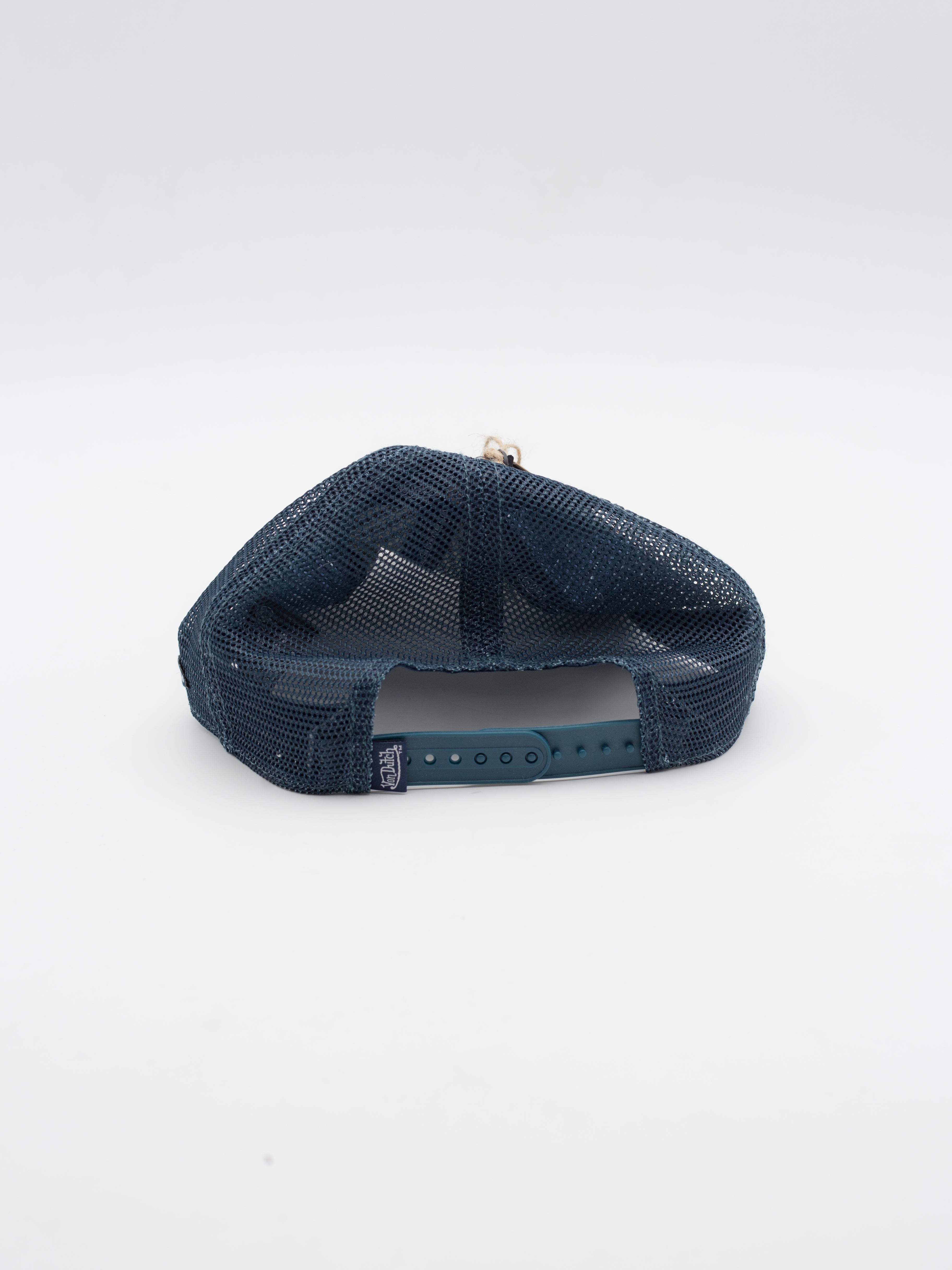 MAC/16 Trucker Navy
