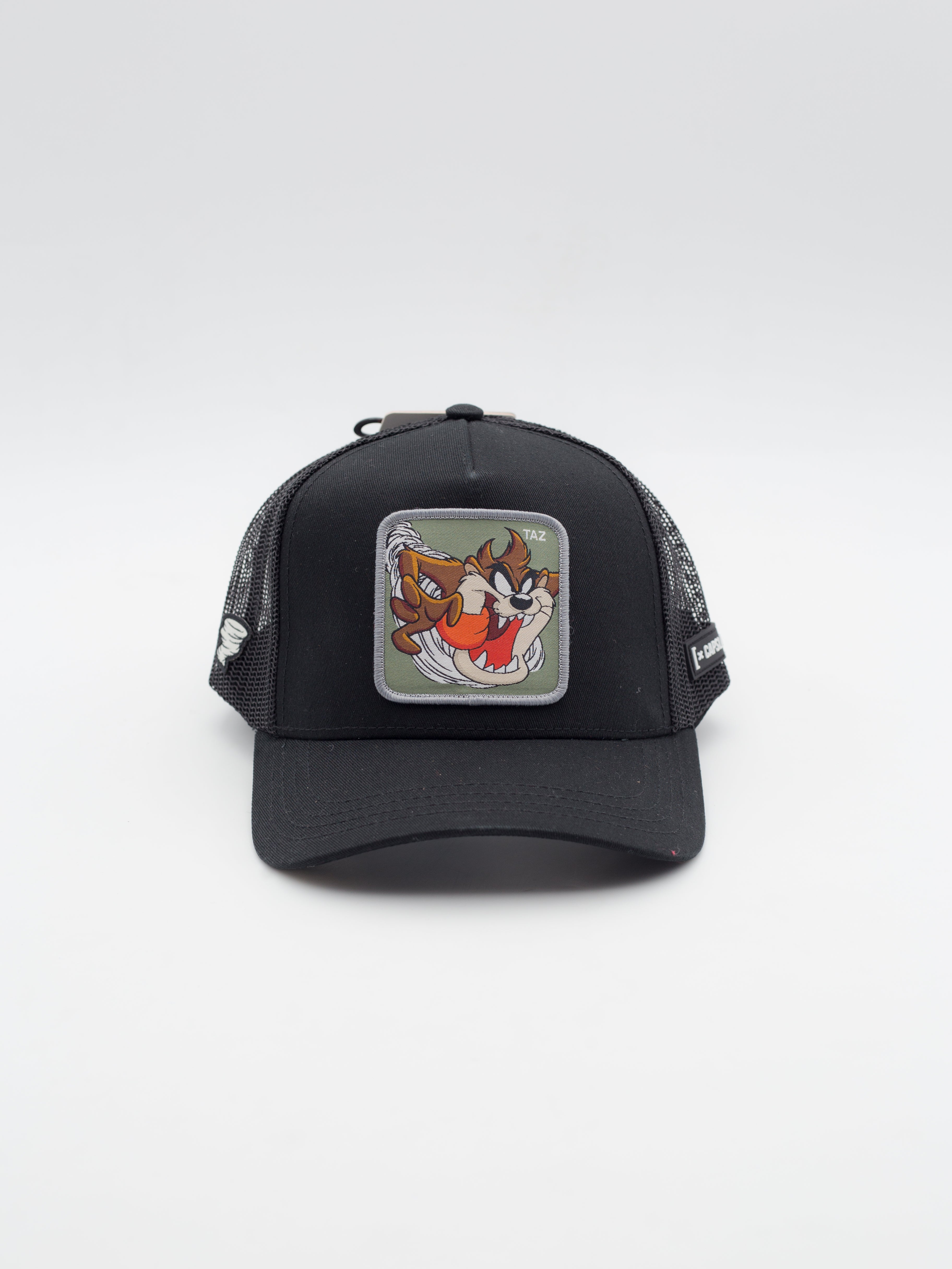 TAZ3 Looney Tunes Trucker Black