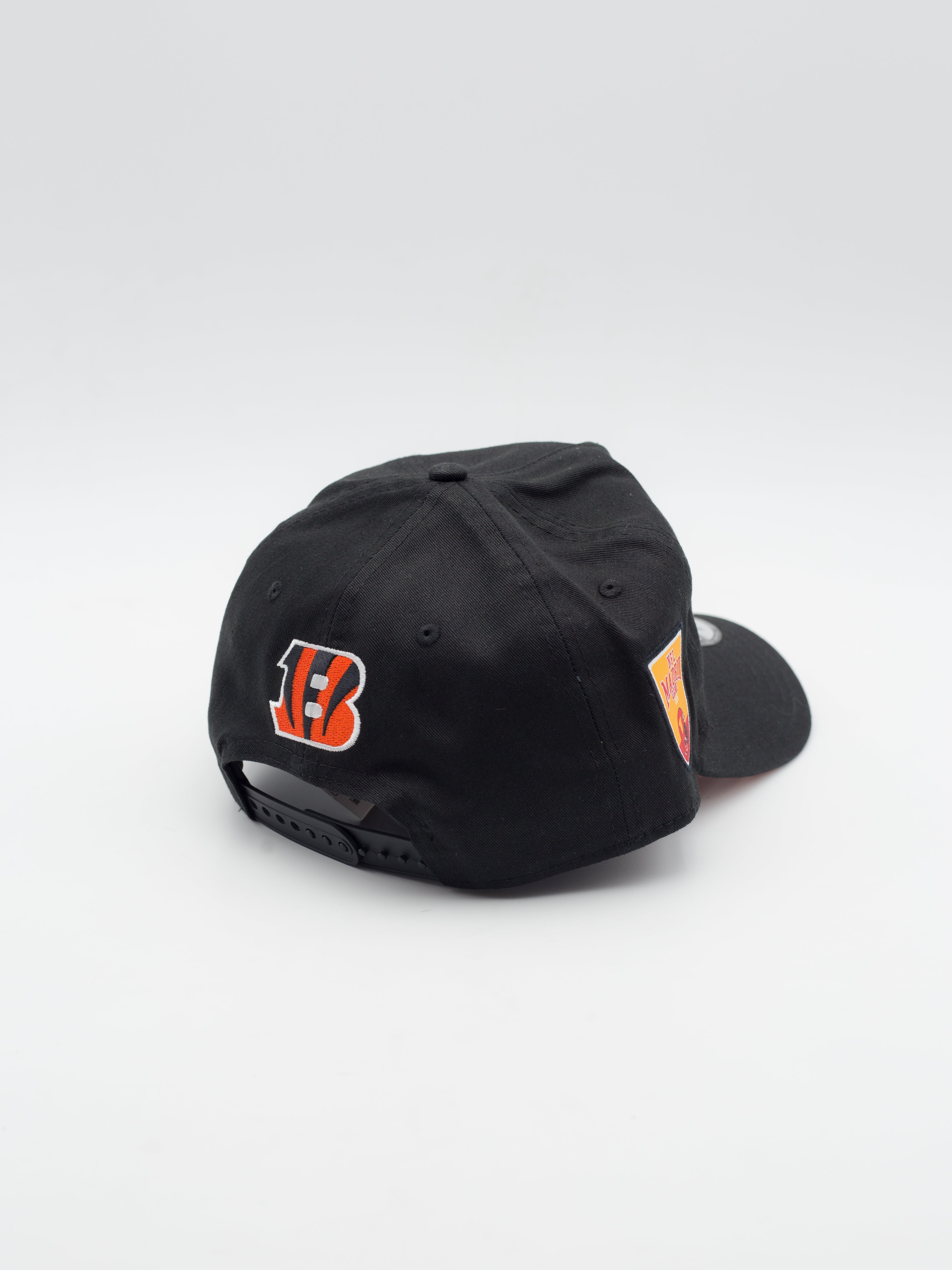 19TWENTY NFL Madrid Game Cincinnati Bengals Black