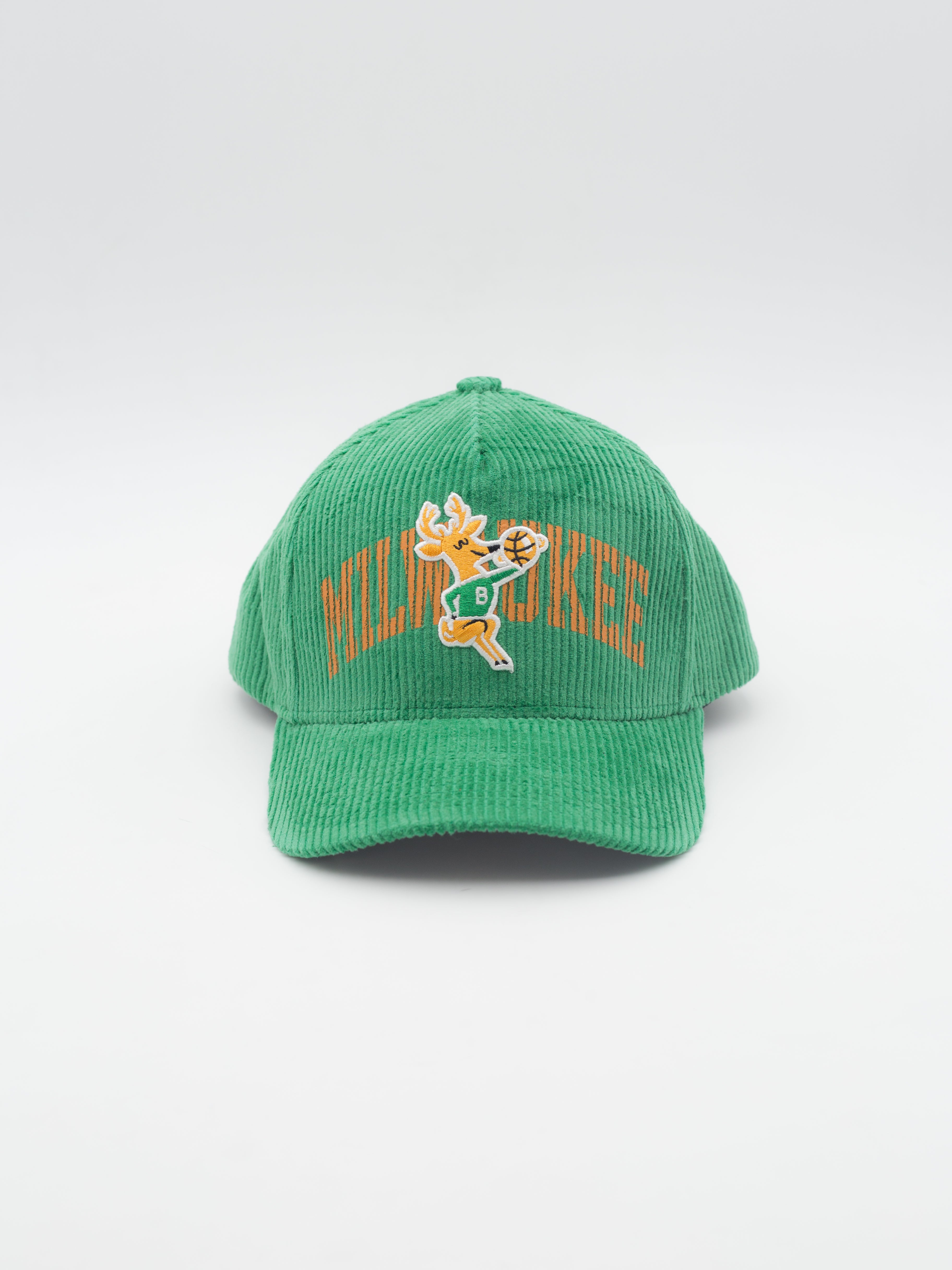 Arch Stamp Pro Pinch Milwaukee Bucks Snapback
