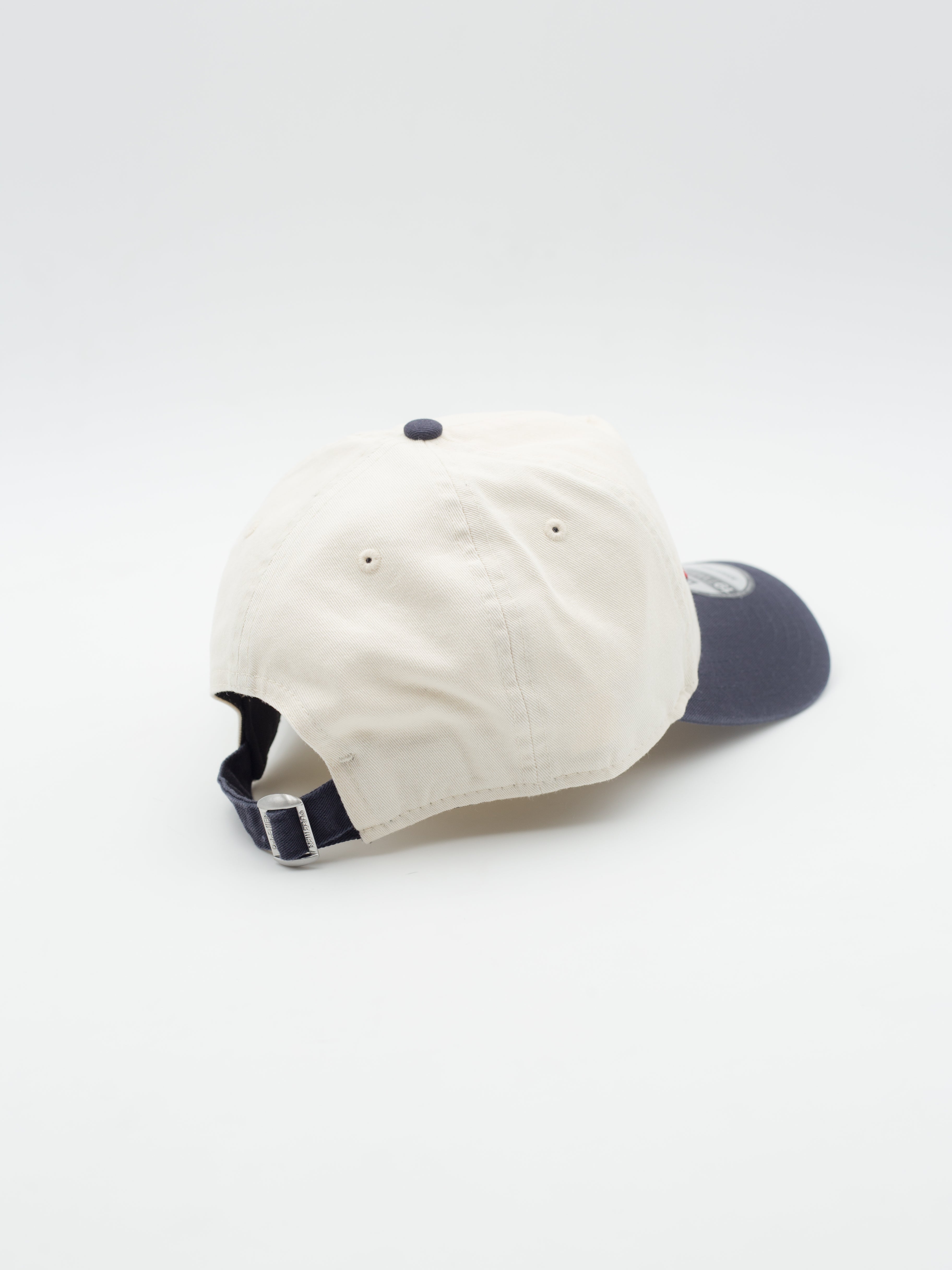 19TWENTY Washed Graphic New York Yankees Beige/Navy