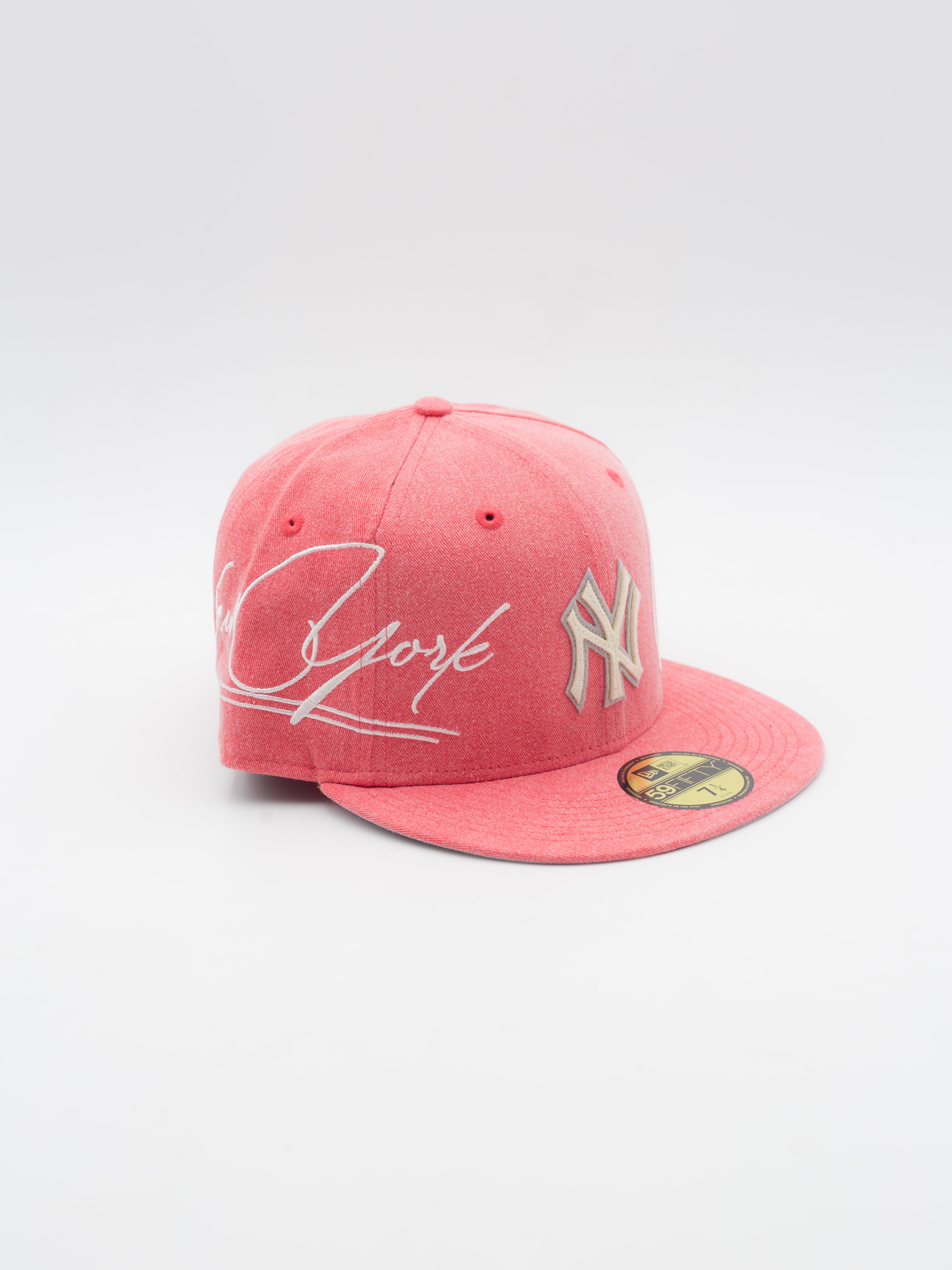 59FIFTY Essential New York Yankees MLB Pink
