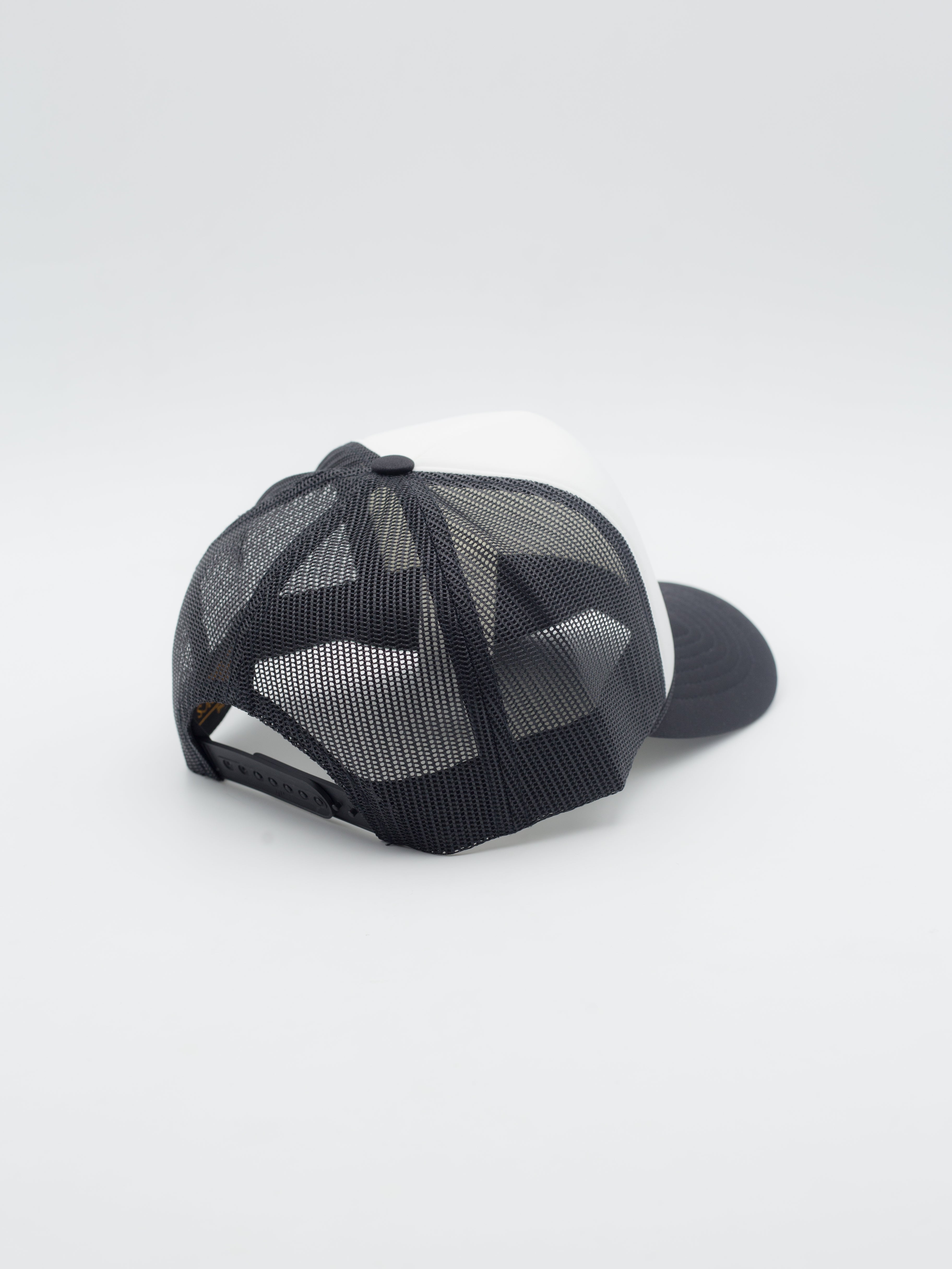 Foam Trucker Cord Snapback Black/White
