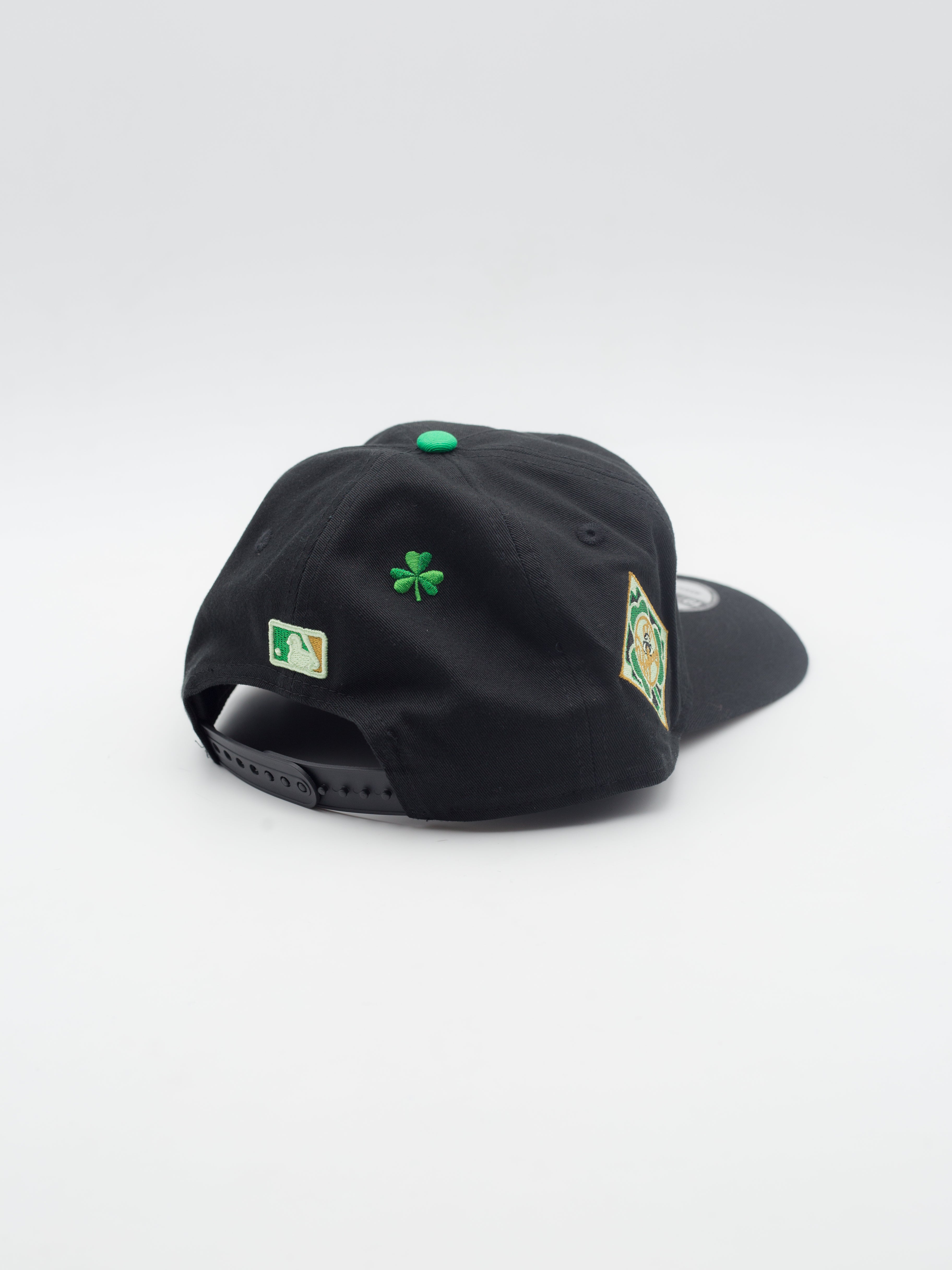19TWENTY St. Patrick's Day New York Yankees Black/Green