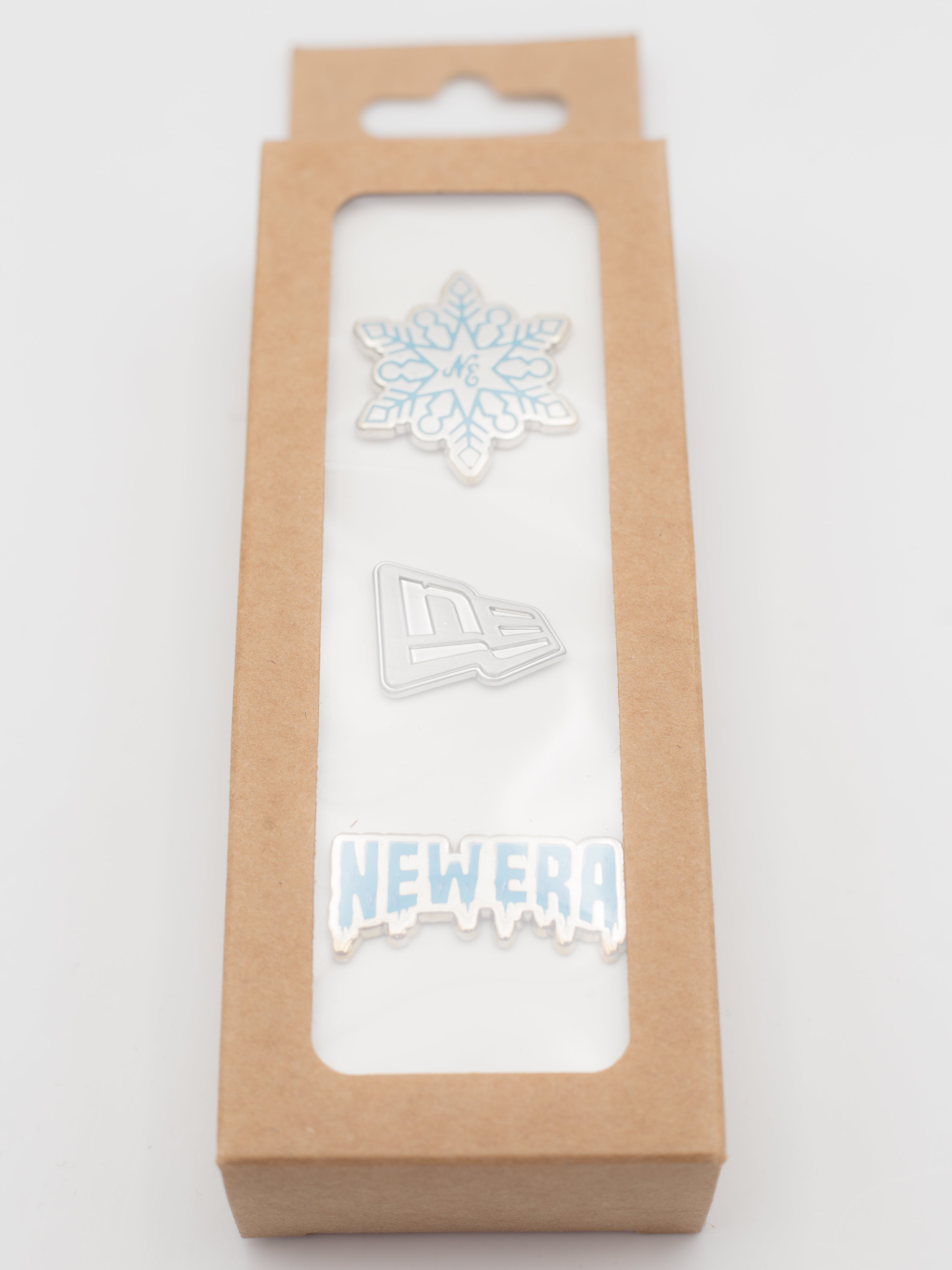 Pin Pack Frosty/NE Flag/Drip Script