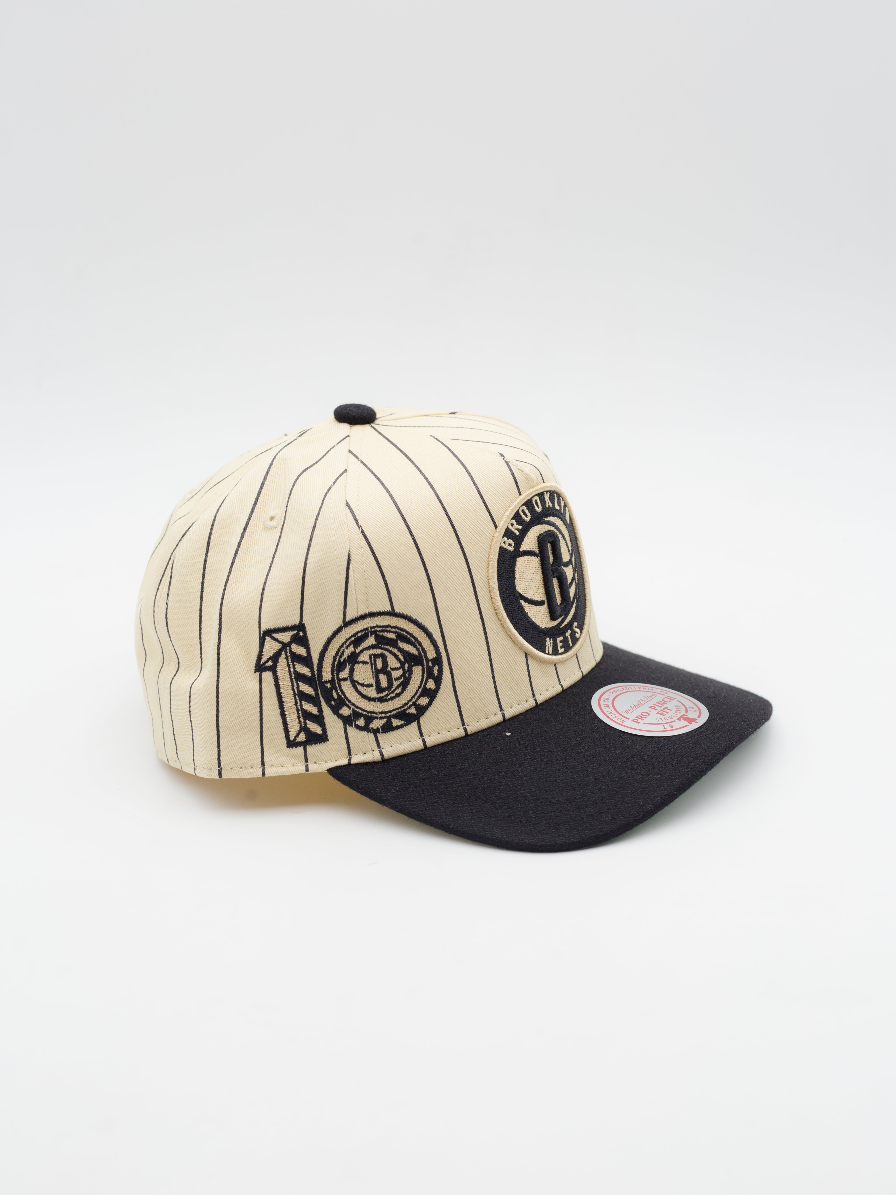 Pro Pinch Retro Roots Stripe Brooklyn Nets Snapback