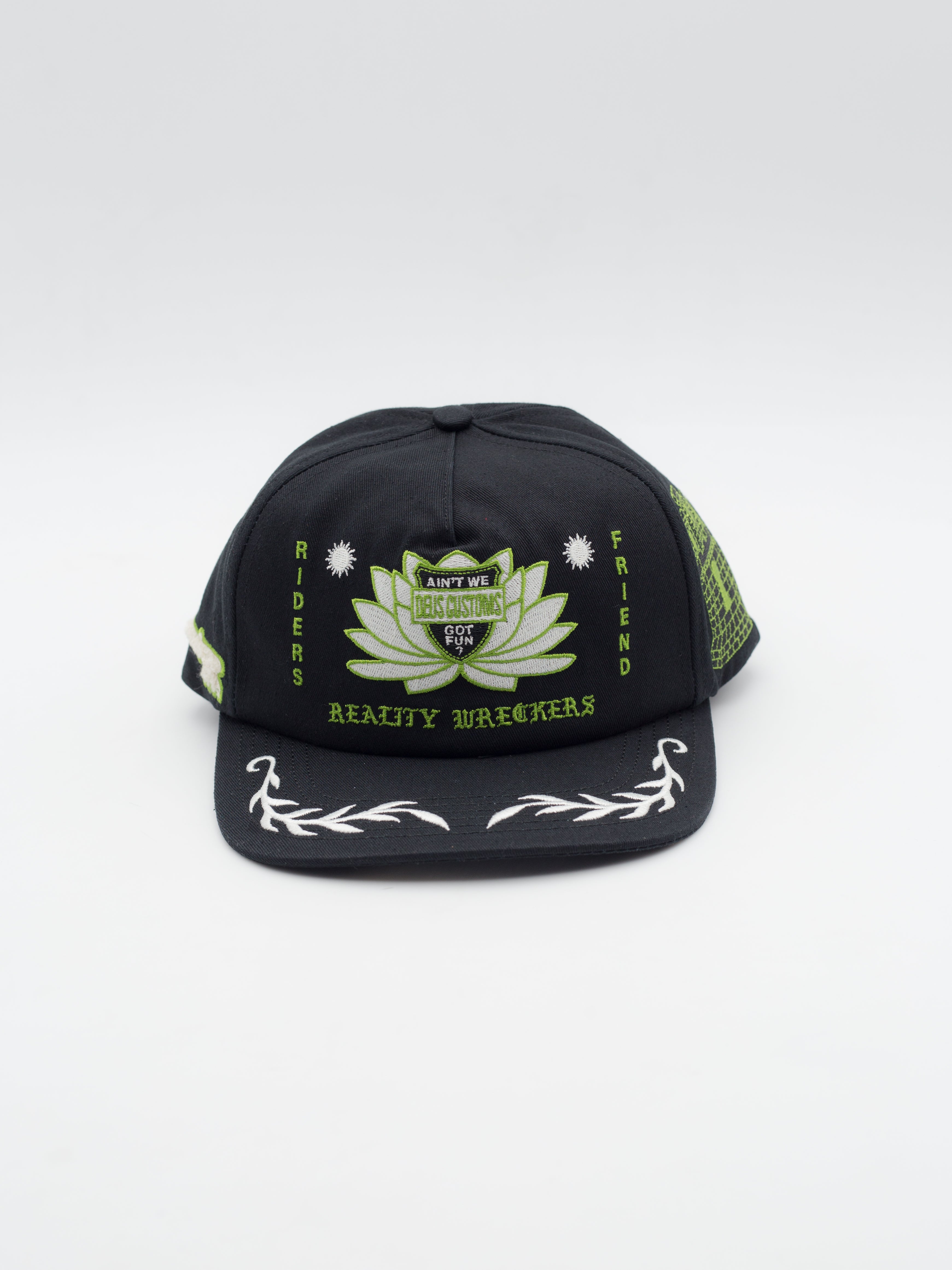Sacred Crest Snapback Black
