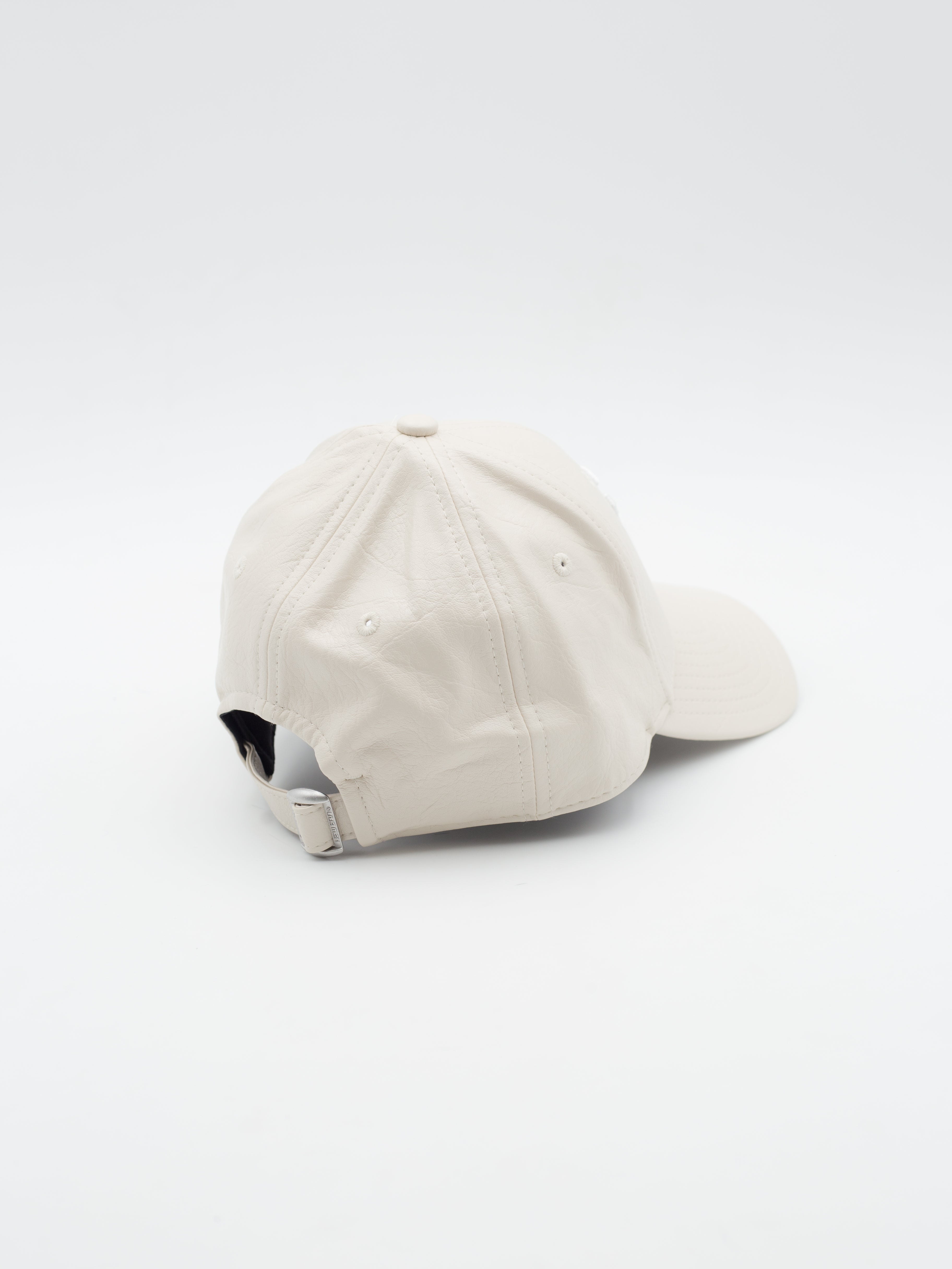 9FORTY Faux Leather New York Yankees Beige