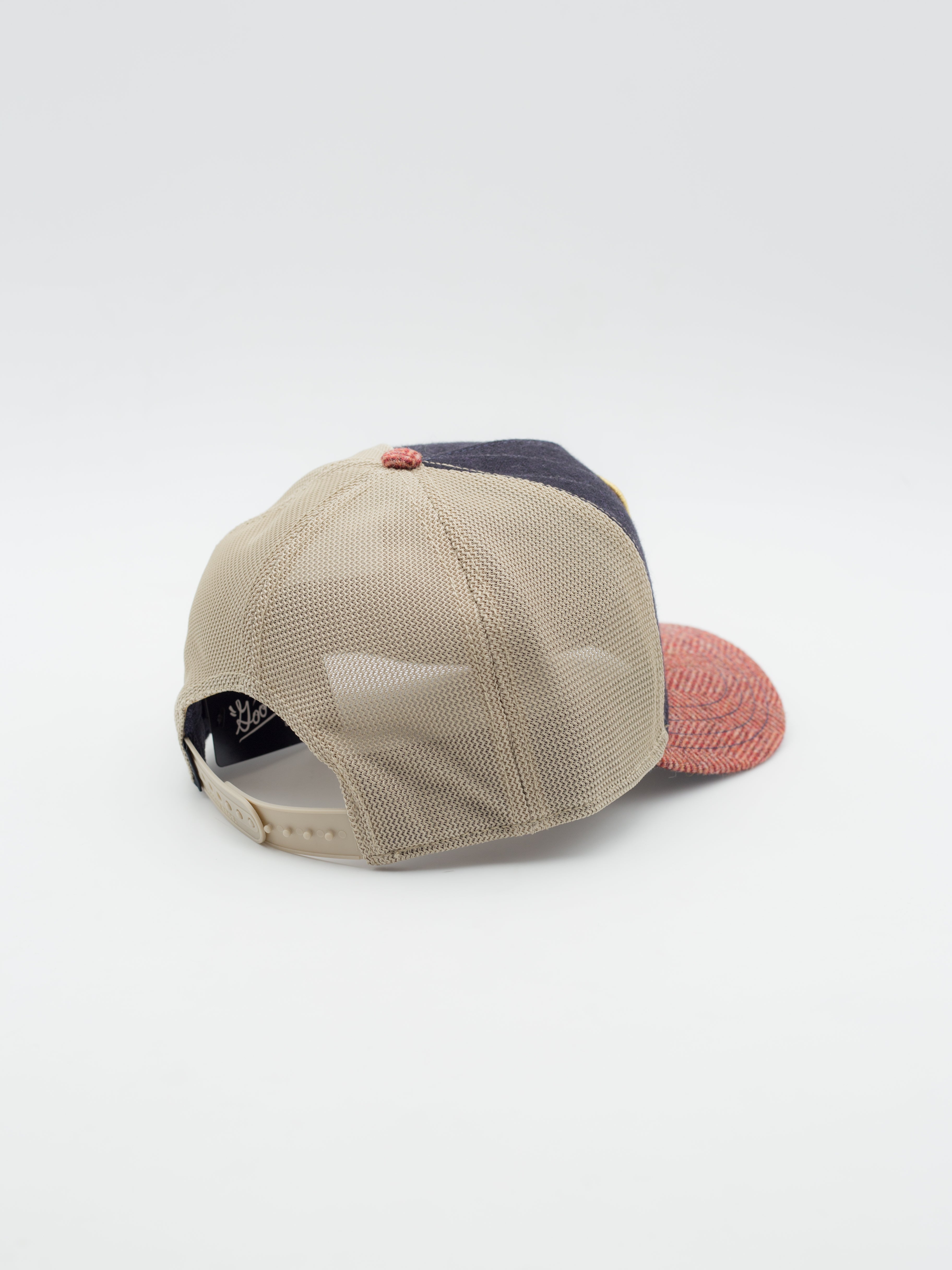 Moon Rooster Trucker 