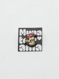 Pin Muna - La Tienda de las Gorras