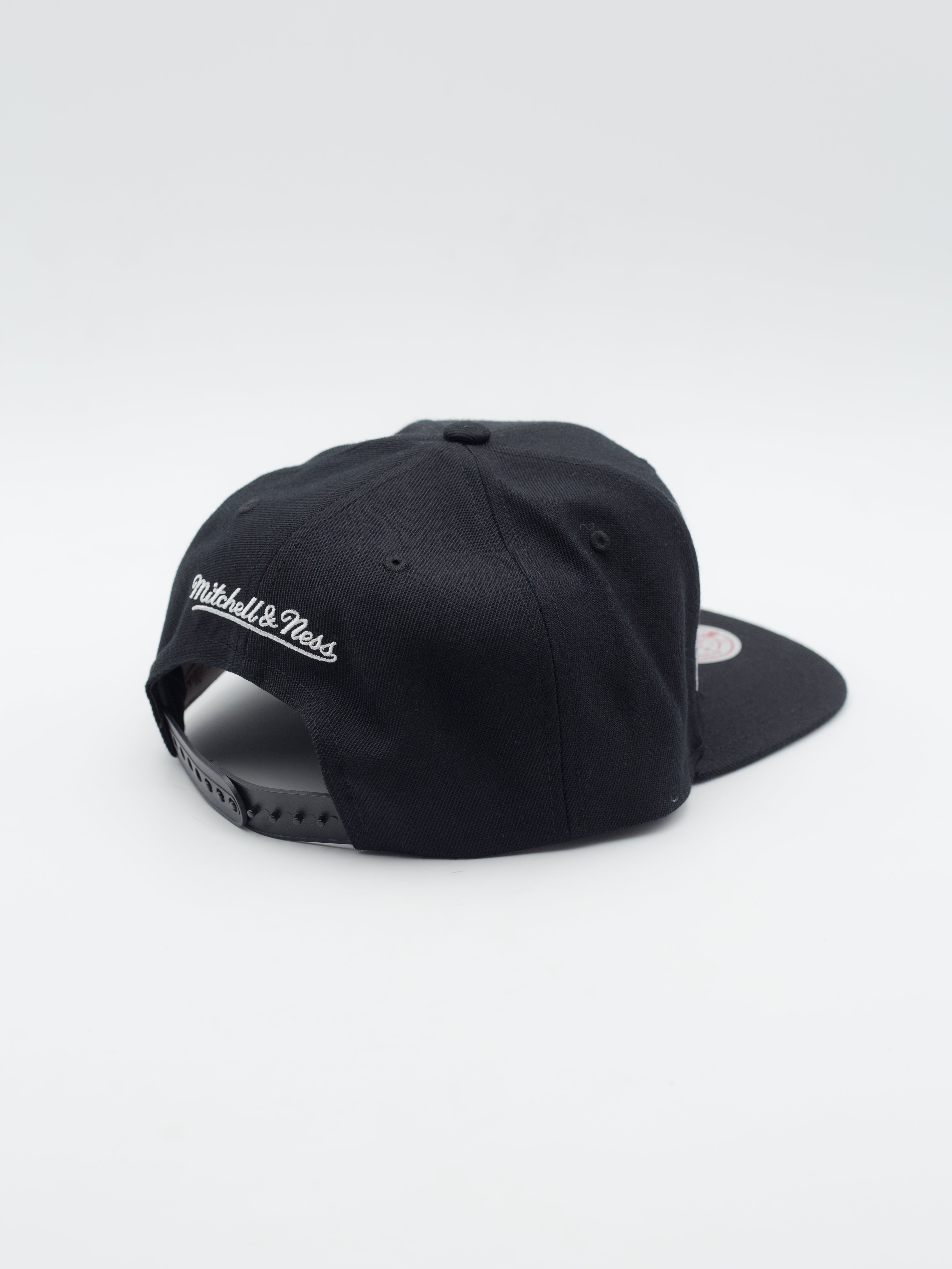 Minnesota Wolves Team Script Snapback Black