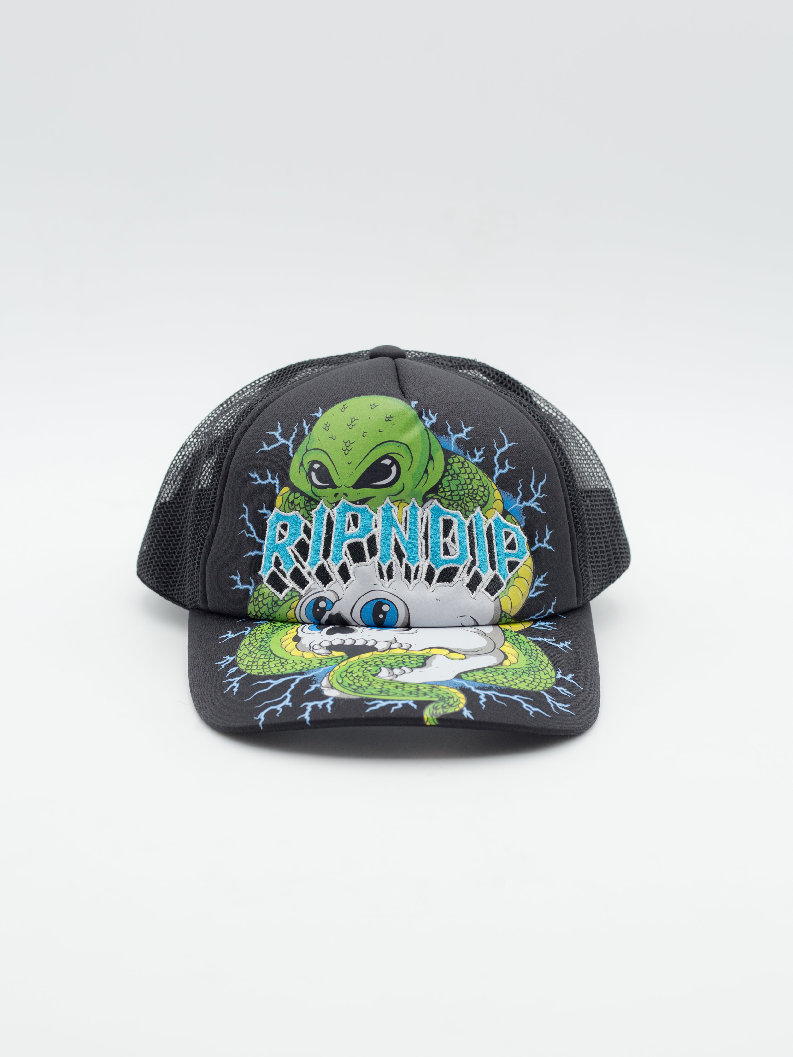 Skull & Bones Trucker Black