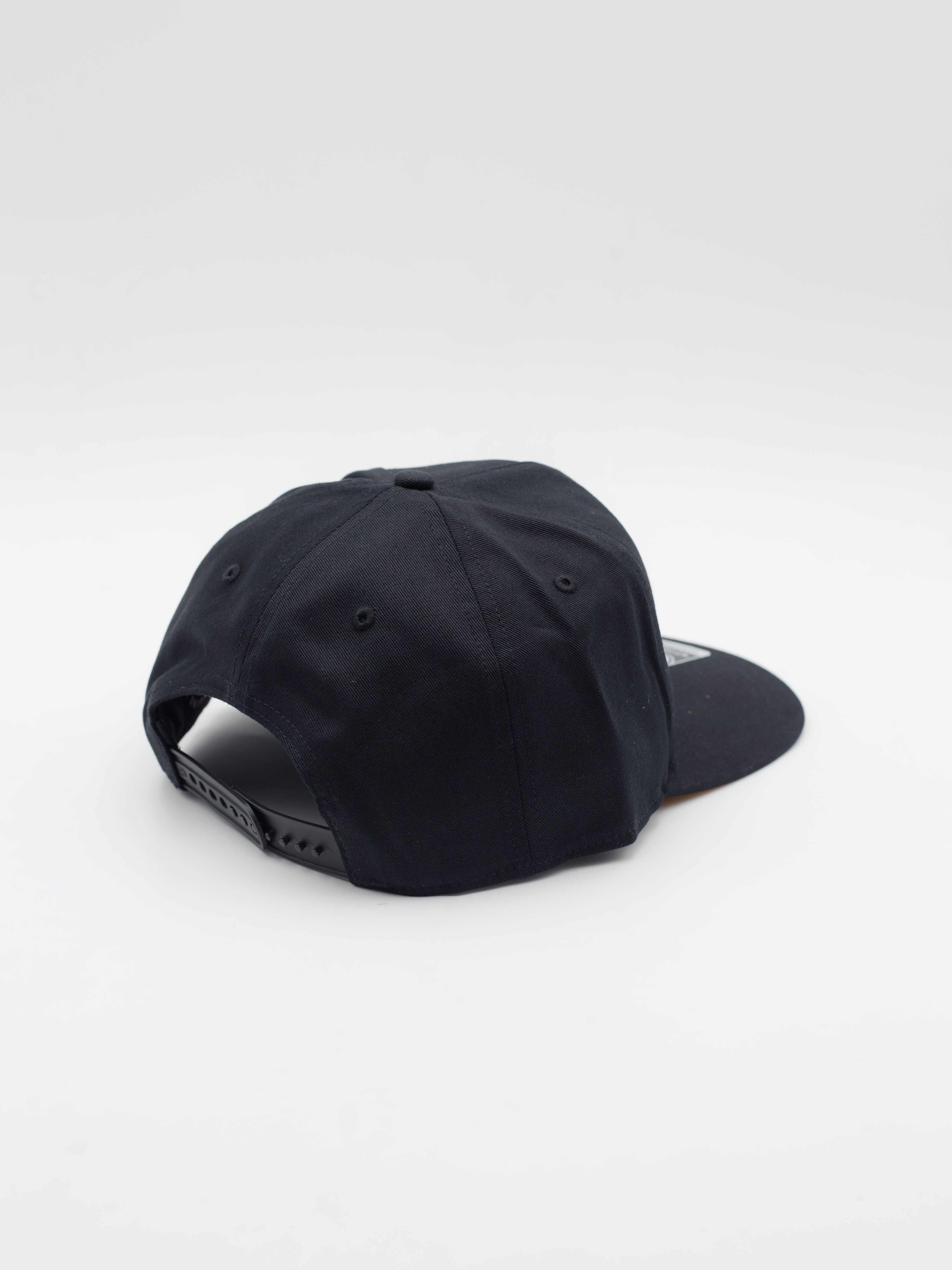 HITCH Roscoe Pittsburgh Pirates Snapback Black