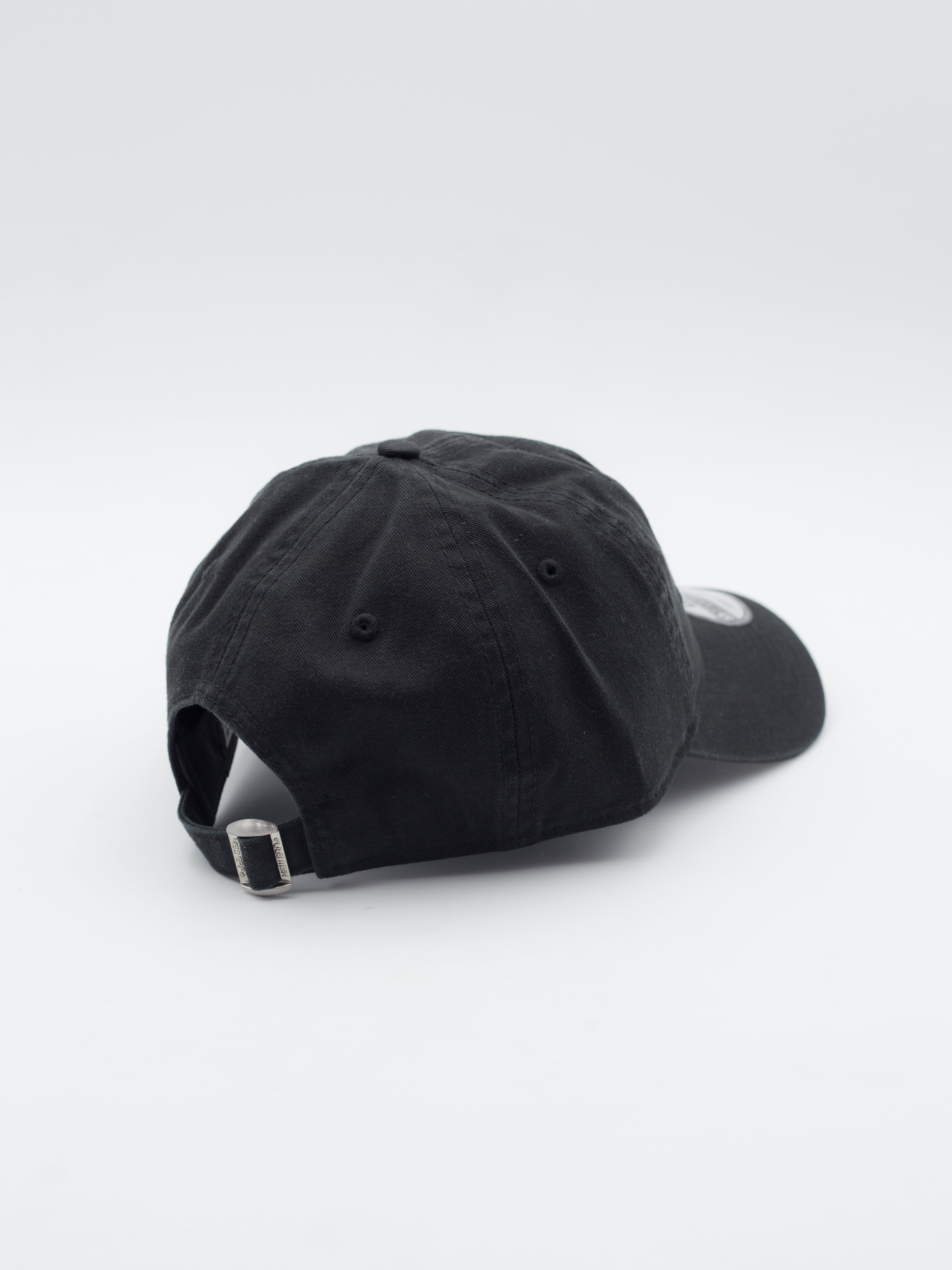 9TWENTY NFL Helmet Las Vegas Raiders Black