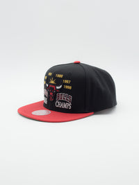 Chicago Bulls Champ Is Here Snapback - La Tienda de las Gorras