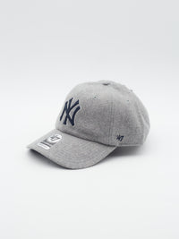 CLEAN UP Chain Stictch New York Yankees Gray