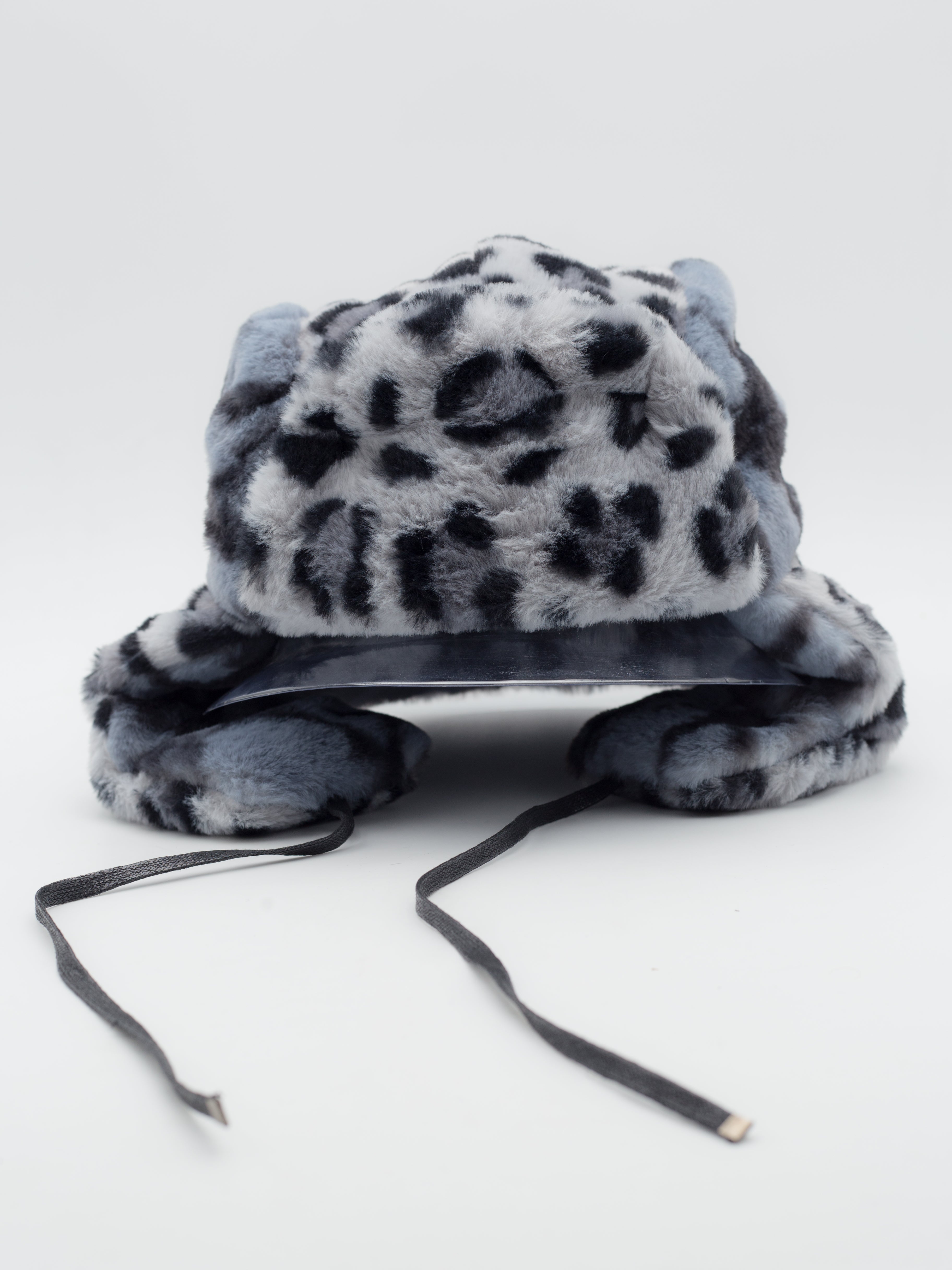 Faux Fur Trapper Moonstruck/Grey - La Tienda de las Gorras