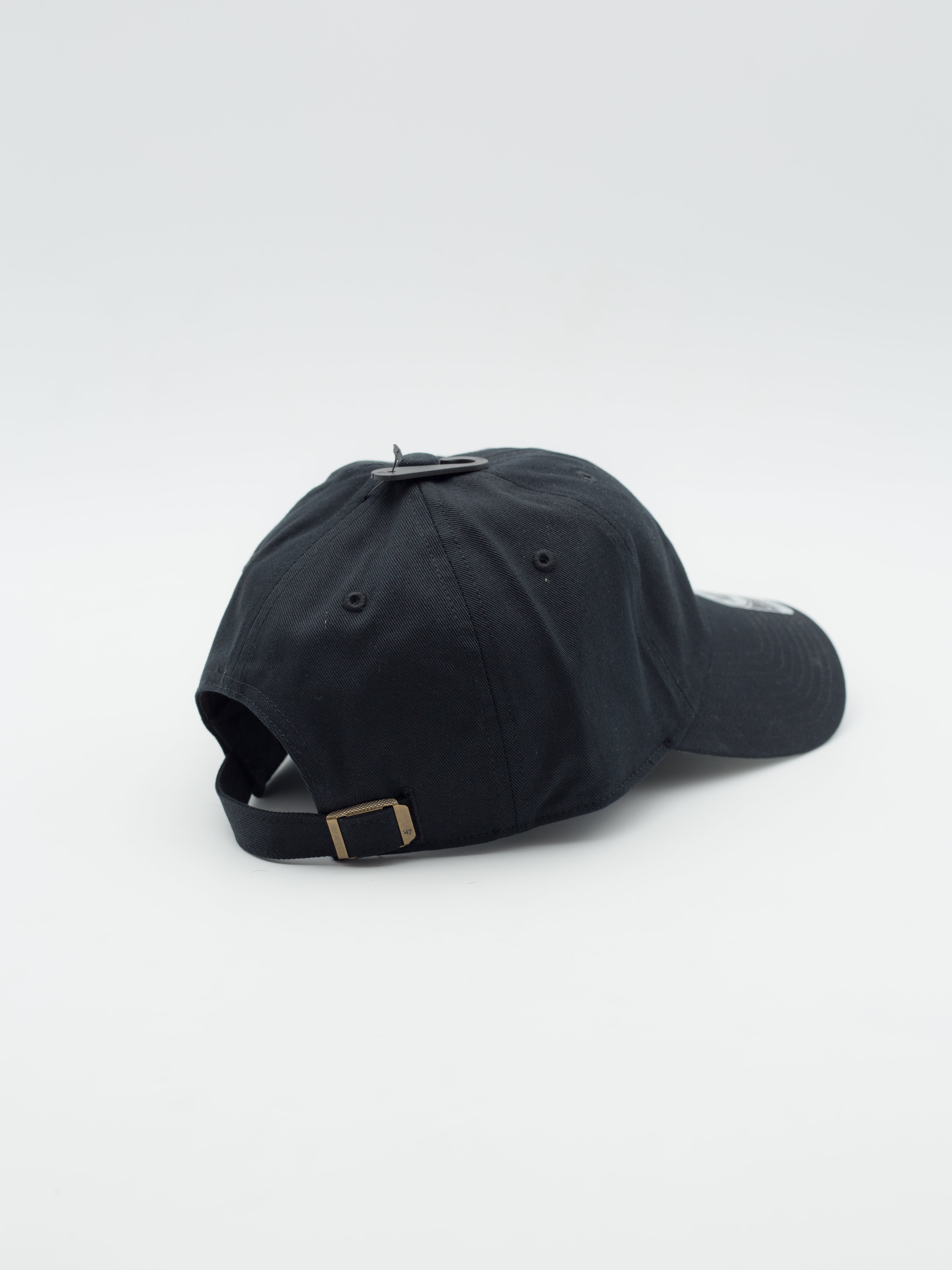 CLEAN UP Base Runner Script New York Yankees Black