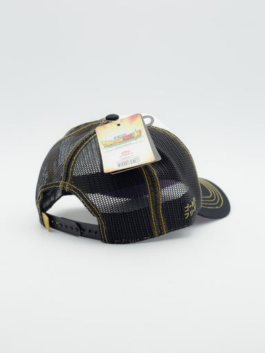 Dragon Ball Z  Frieza Trucker Black/White - La Tienda de las Gorras