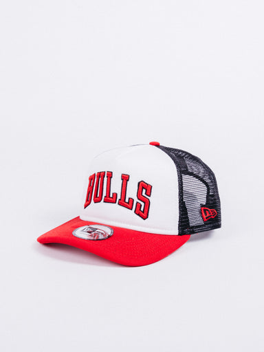 gorra new era team colour trucker adjustable chicago bulls name script red white black rejilla