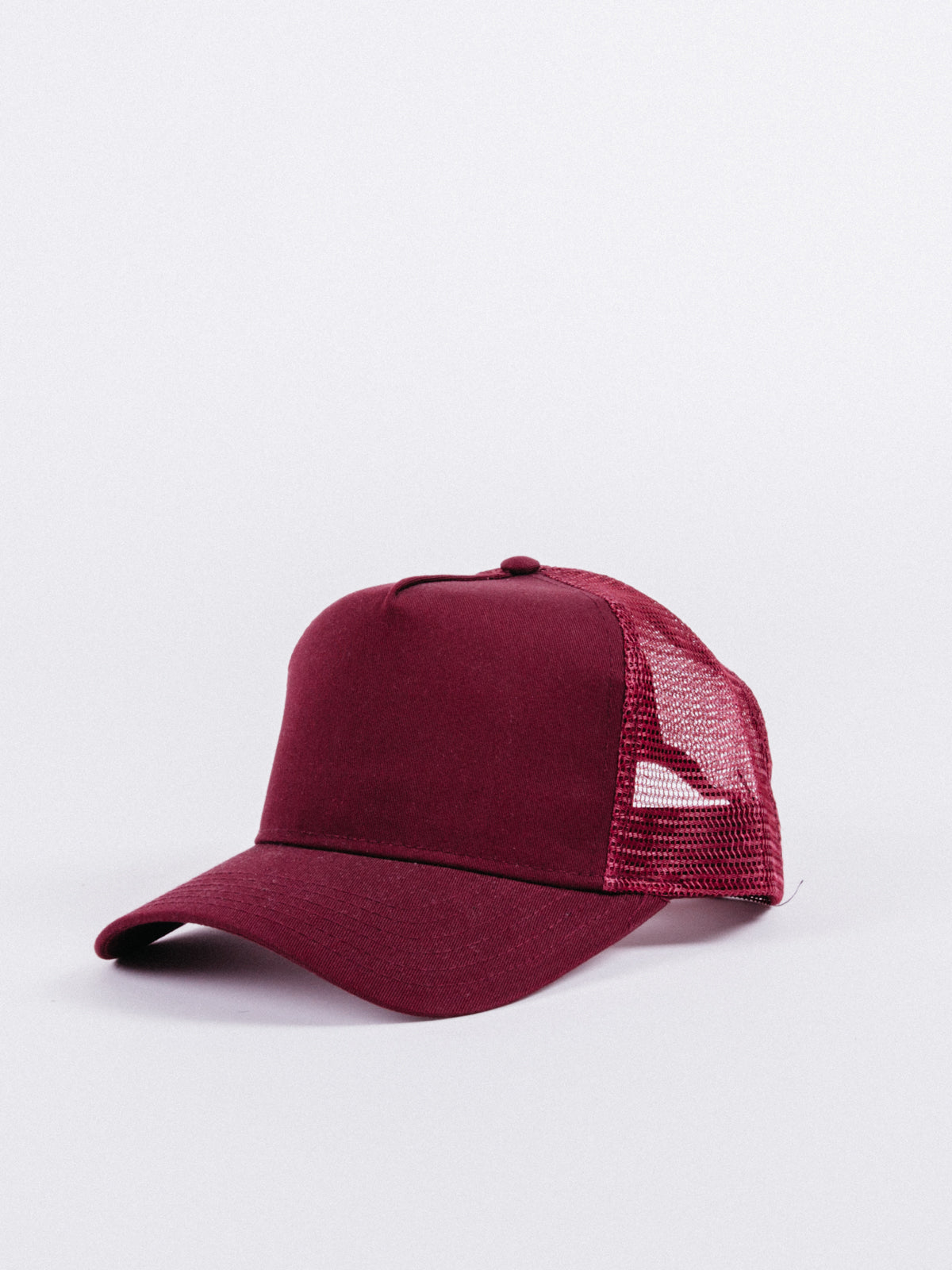 Basic Trucker Hat High Profile - La Tienda de las Gorras