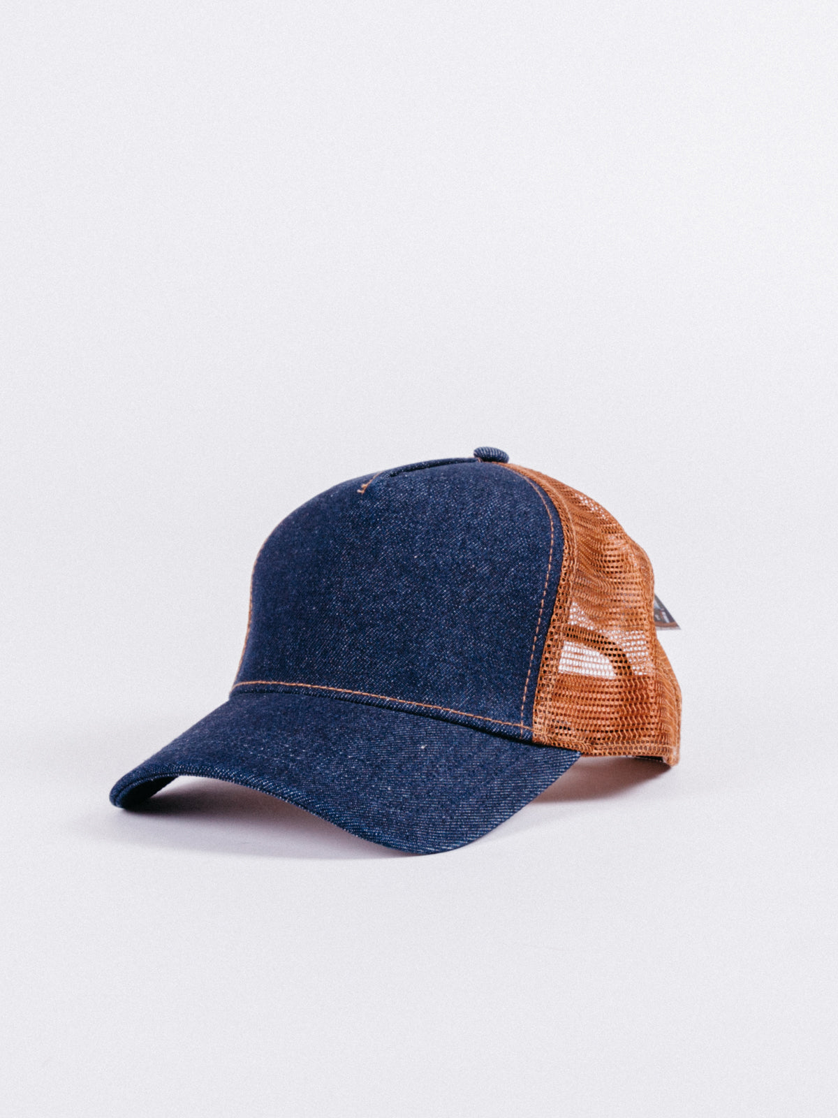 Basic Trucker Hat High Profile - La Tienda de las Gorras
