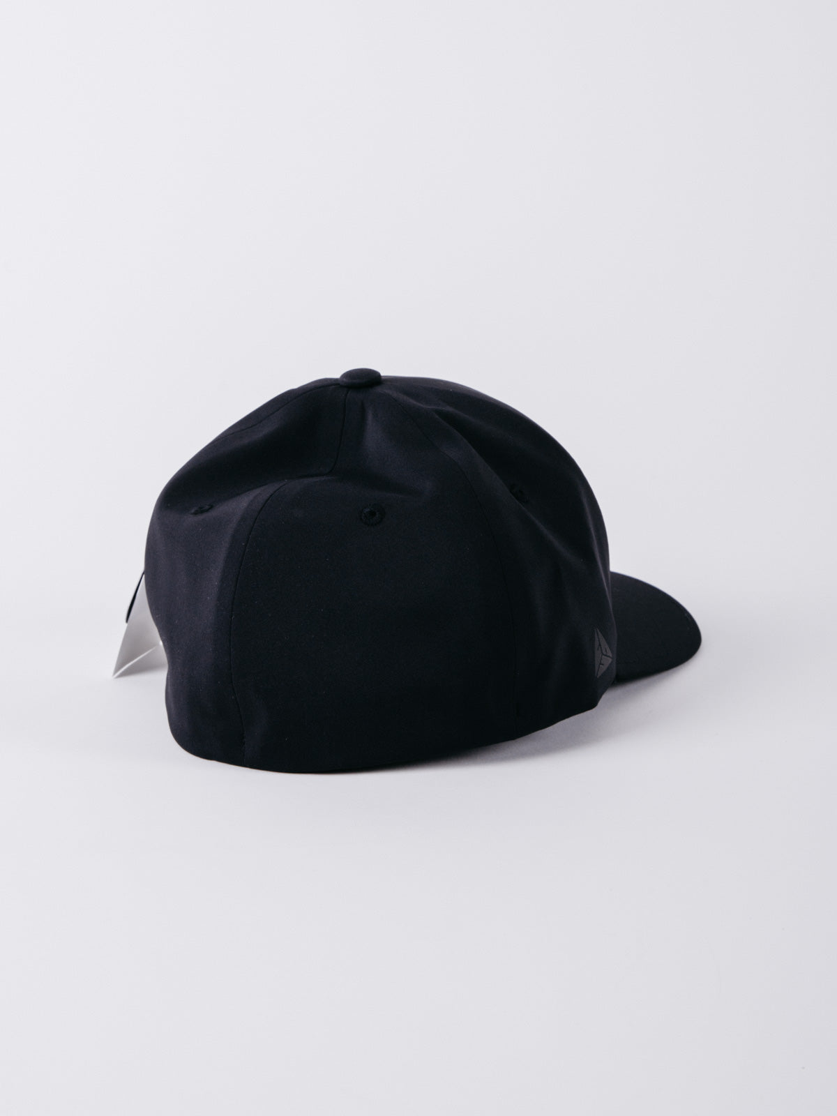 180 Flexfit Delta Cap - La Tienda de las Gorras