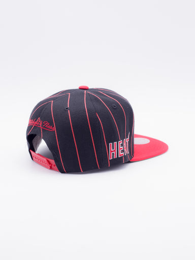 Miami Heats Stripes Snapback Black/Red - La Tienda de las Gorras